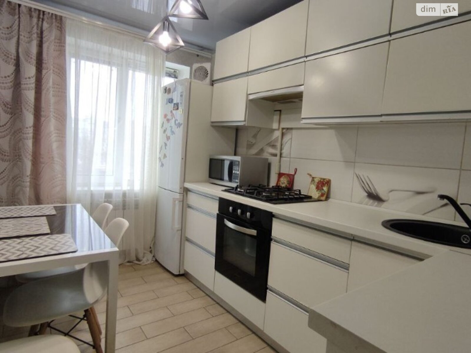 двухкомнатная квартира с мебелью в Днепре, район Левобережный, на шоссе Донецкое 121 в аренду на долгий срок помесячно фото 1