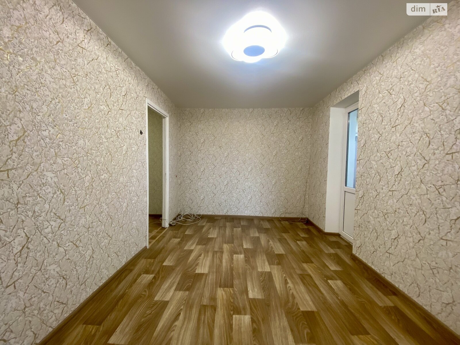 двокімнатна квартира з ремонтом в Дніпрі, район Амур-Нижньодніпровський, на вул. Лисиченко Марії в довготривалу оренду помісячно фото 1 двокімнатна квартира з ремонтом в Дніпрі, район Амур-Нижньодніпровський, на вул. Лисиченко Марії в довготривалу оренду помісячно фото 1