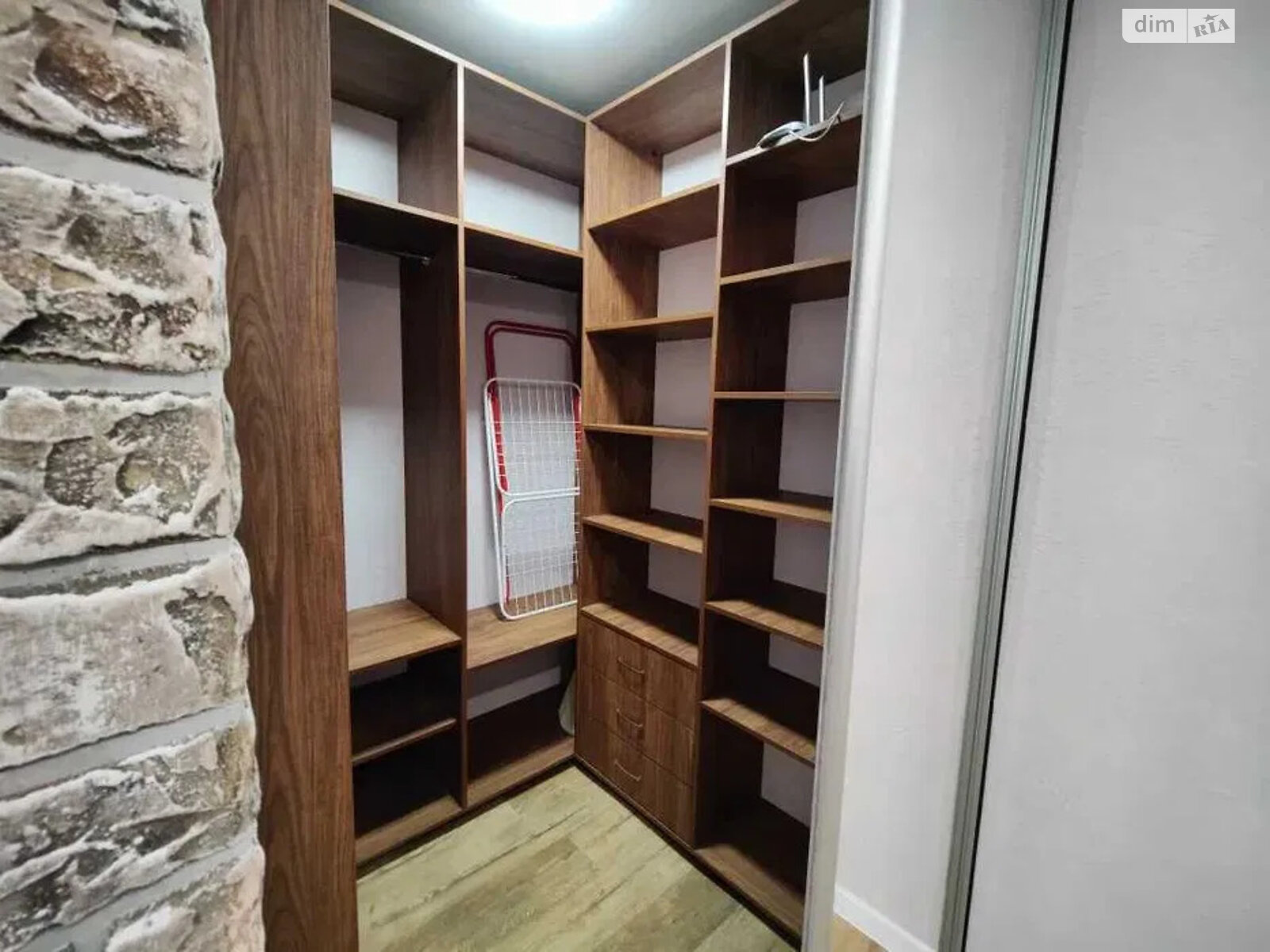 однокомнатная квартира в Днепре, район Левобережный, на просп. Мира 2К в аренду на долгий срок помесячно фото 1