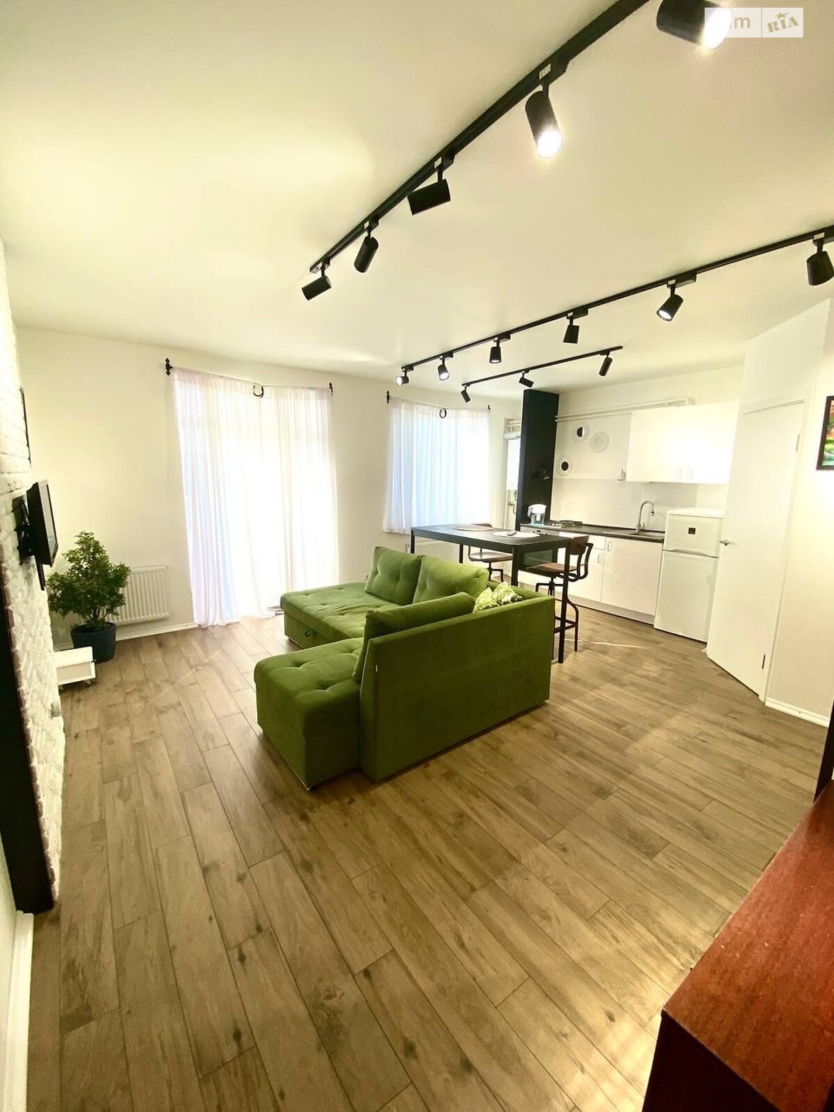 однокомнатная квартира в Днепре, район Индустриальный, на ул. Сичеславская 6 в аренду на долгий срок помесячно фото 1