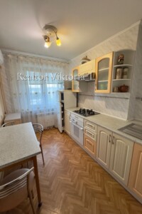 двухкомнатная квартира в Днепре, район Ломовский, на ул. Степана Рудницкого 15 в аренду на долгий срок помесячно фото 2