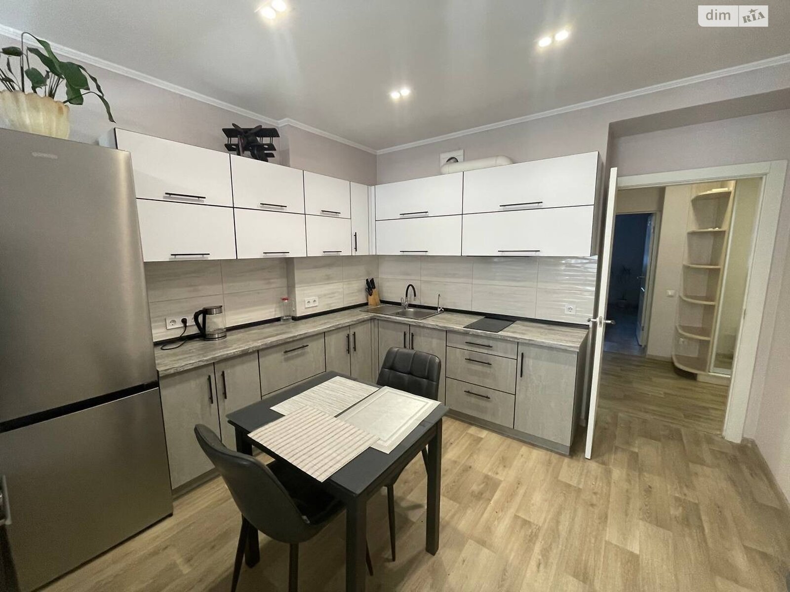 однокомнатная квартира в Днепре, район Лоцкамянка, на ул. Різоля 42Б, кв. 6 в аренду на долгий срок помесячно фото 1