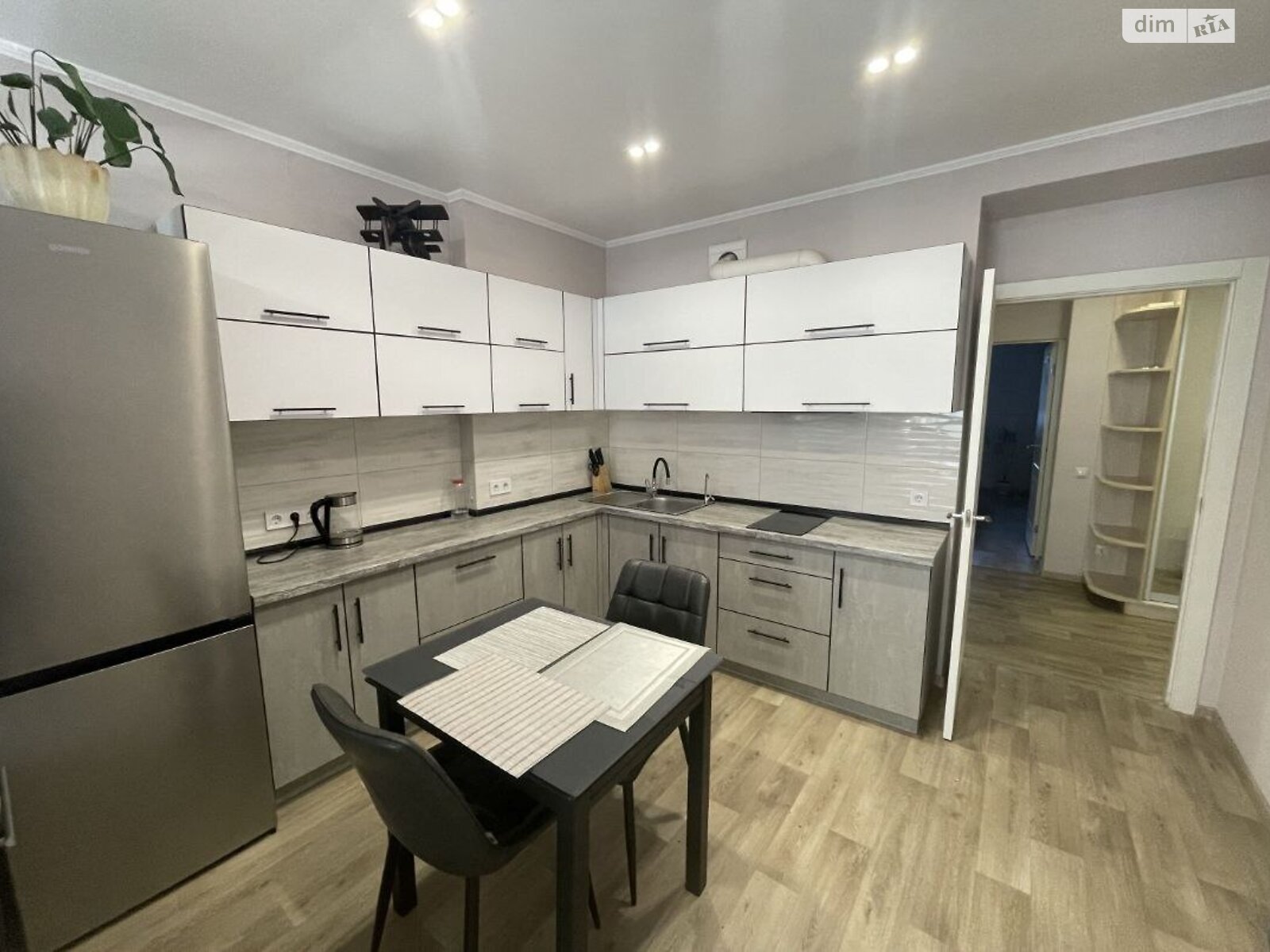 двухкомнатная квартира в Днепре, район Лоцкамянка, на ул. Різоля 42/2 в аренду на долгий срок помесячно фото 1