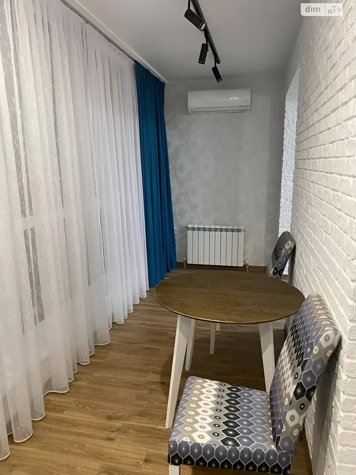 двухкомнатная квартира в Днепре, район Мандрыкивка, на ул. Мандрыковская 51 в аренду на долгий срок помесячно фото 1 двухкомнатная квартира в Днепре, район Мандрыкивка, на ул. Мандрыковская 51 в аренду на долгий срок помесячно фото 1
