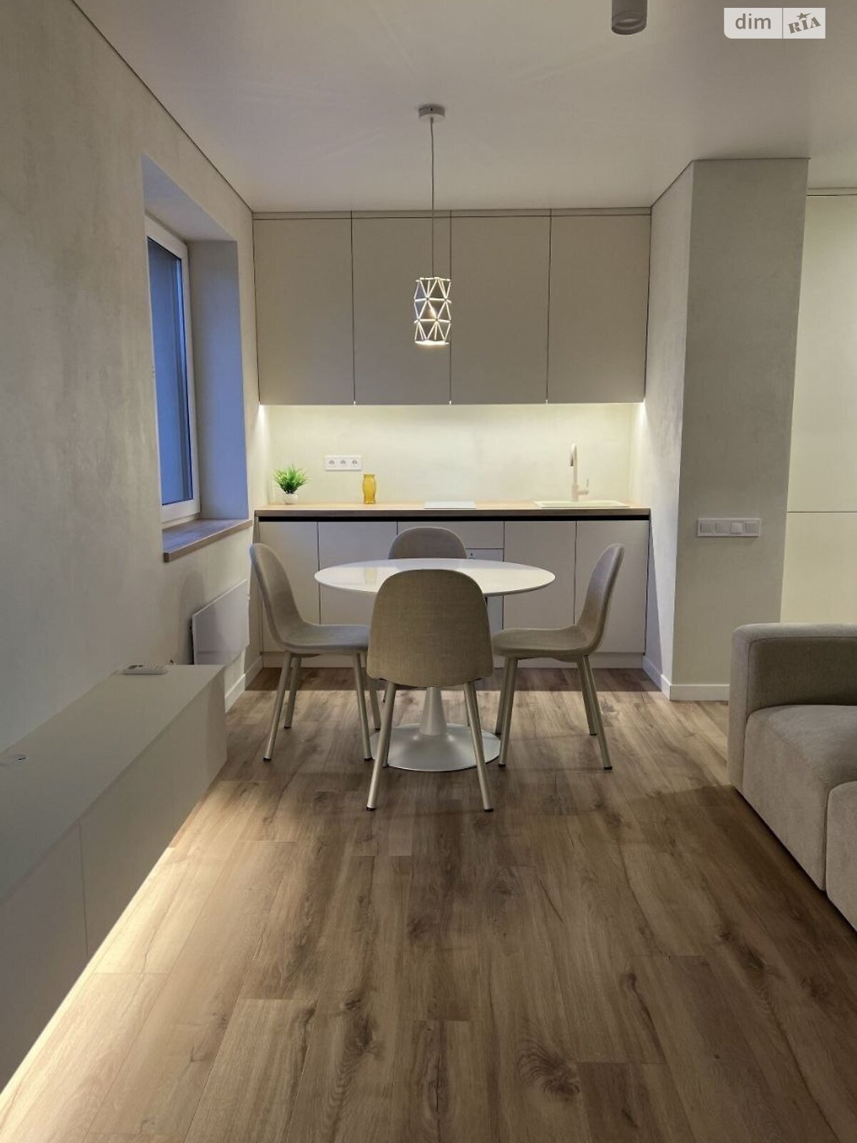 двухкомнатная квартира в Днепре, район Мандрыкивка, на ул. Мандрыковская 51Л корпус 2 в аренду на долгий срок помесячно фото 1 двухкомнатная квартира в Днепре, район Мандрыкивка, на ул. Мандрыковская 51Л корпус 2 в аренду на долгий срок помесячно фото 1