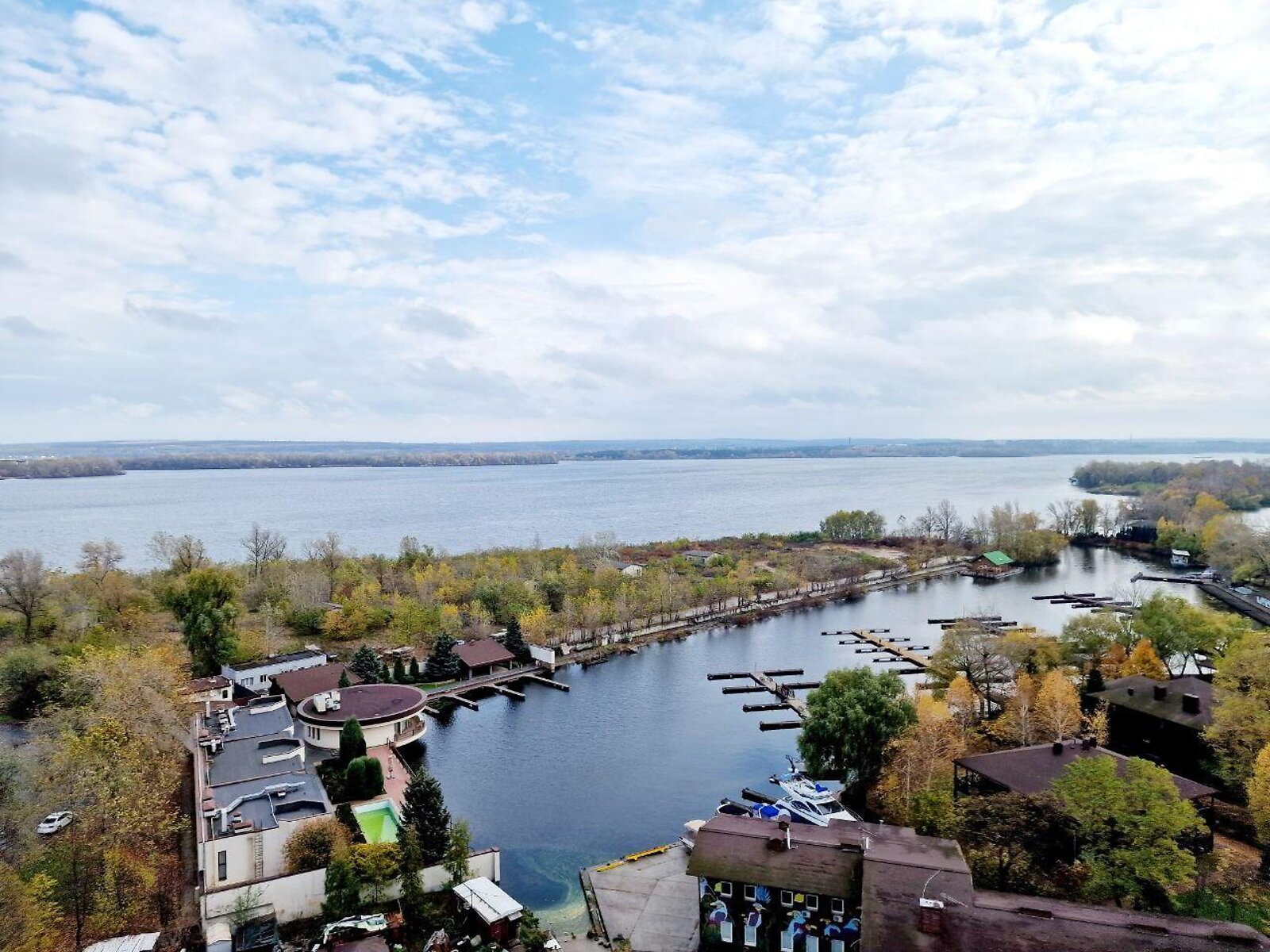 однокомнатная квартира в Днепре, район Мандрыкивка, на ул. Набережная Победы 9 в аренду на долгий срок помесячно фото 1