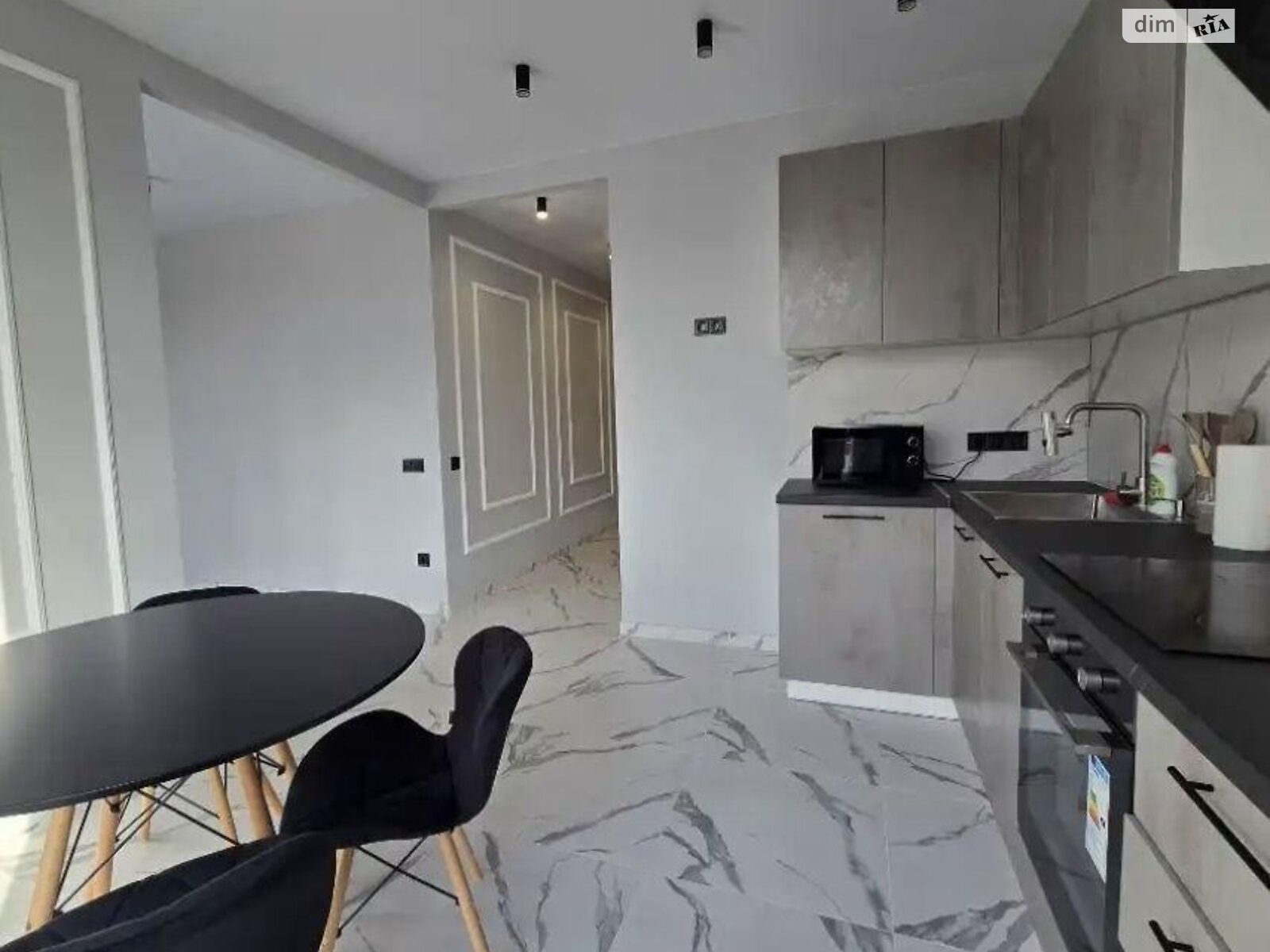 двухкомнатная квартира в Днепре, район Мандрыкивка, на ул. Набережная Победы 40 в аренду на долгий срок помесячно фото 1