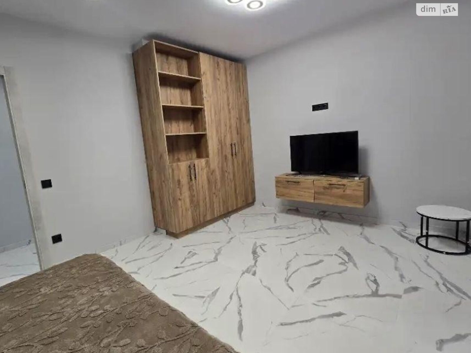 двухкомнатная квартира в Днепре, район Мандрыкивка, на ул. Набережная Победы 40 в аренду на долгий срок помесячно фото 1