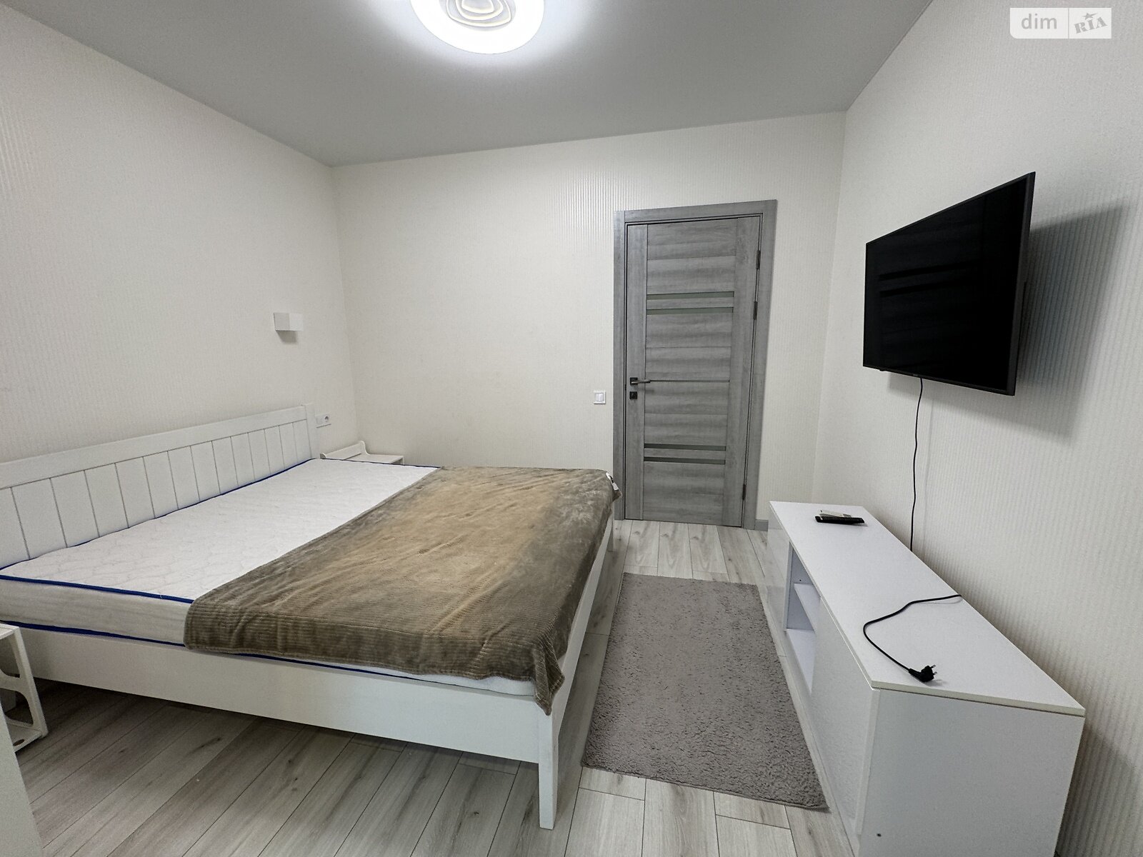 однокімнатна квартира в Дніпрі, район Мандриківка, на вул. Набережна Перемоги 44П в довготривалу оренду помісячно фото 1