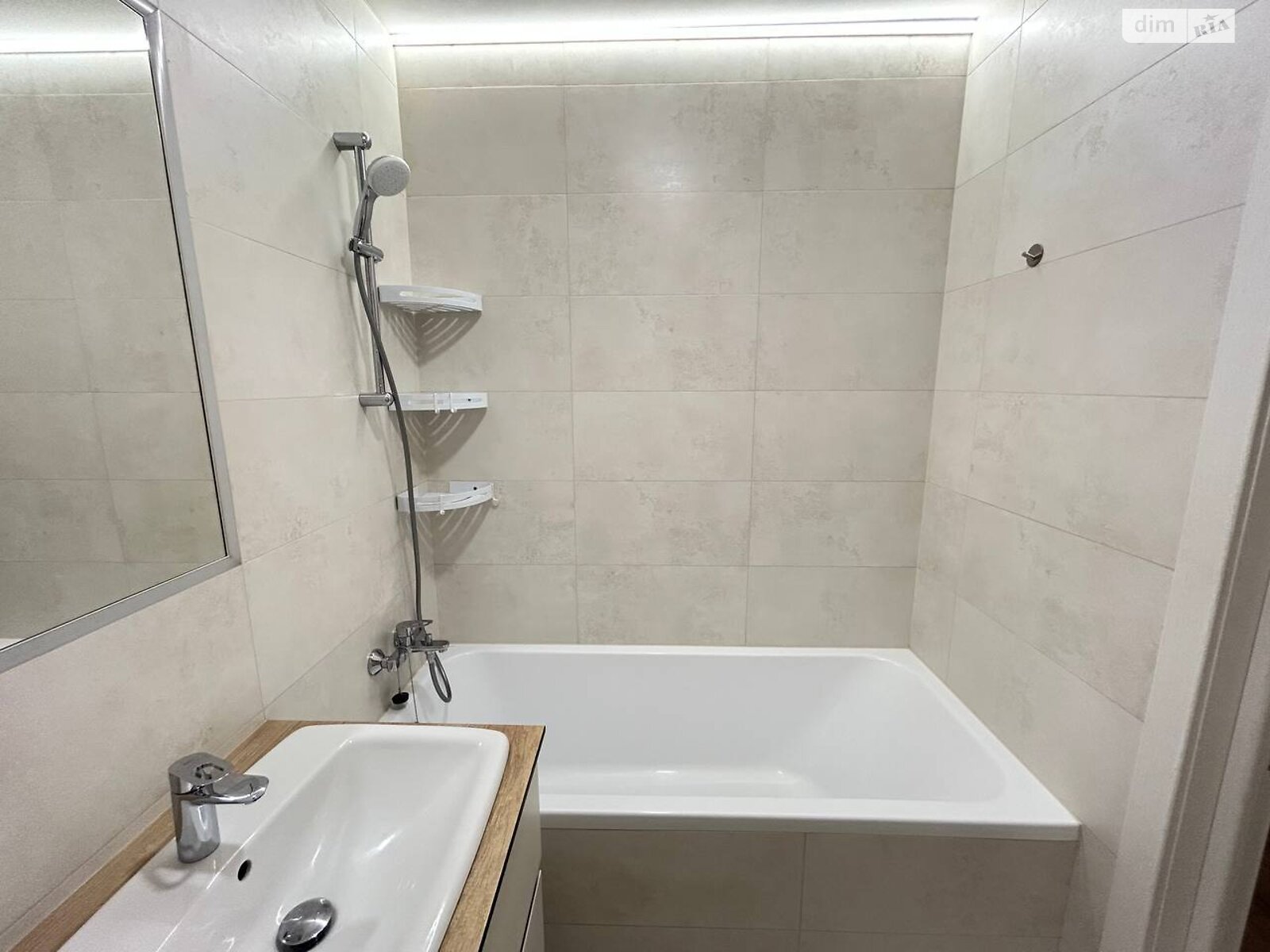 двокімнатна квартира в Дніпрі, район Мандриківка, на вул. Набережна Перемоги 44П в довготривалу оренду помісячно фото 1 двокімнатна квартира в Дніпрі, район Мандриківка, на вул. Набережна Перемоги 44П в довготривалу оренду помісячно фото 1