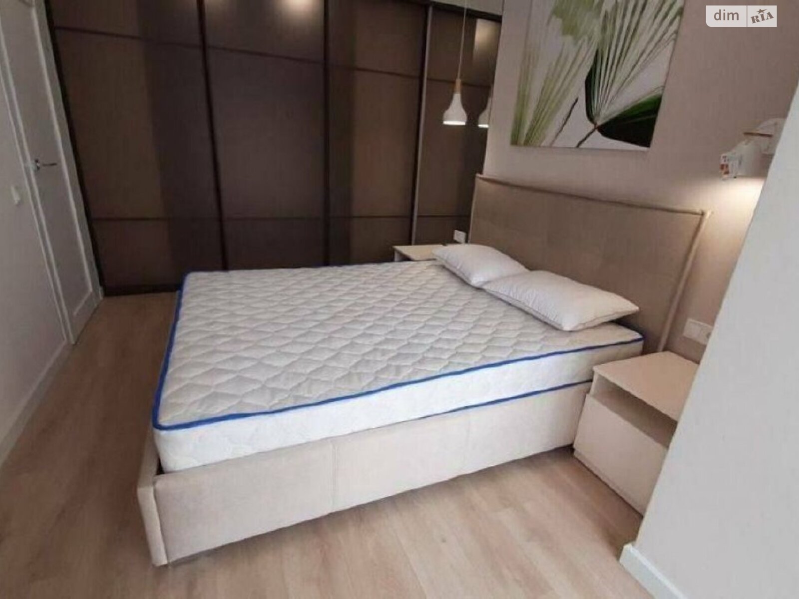 двухкомнатная квартира в Днепре, район Мандрыкивка, на ул. Набережная Победы 42Р в аренду на долгий срок помесячно фото 1