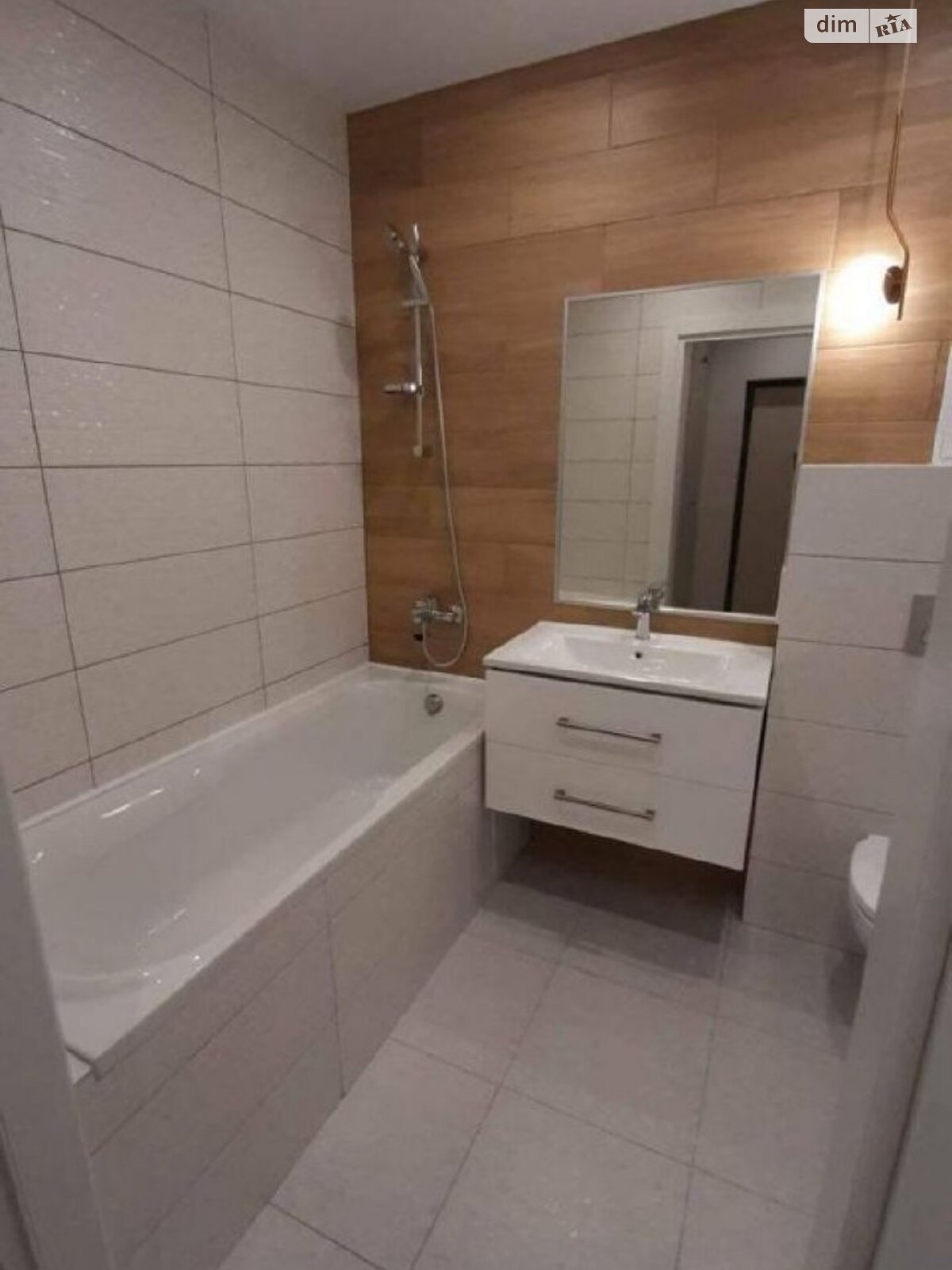 двухкомнатная квартира в Днепре, район Мандрыкивка, на ул. Набережная Победы 42Р в аренду на долгий срок помесячно фото 1