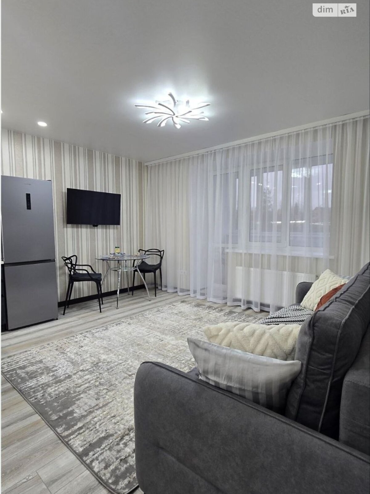 двухкомнатная квартира в Днепре, район Мандрыкивка, на ул. Набережная Победы 42П в аренду на долгий срок помесячно фото 1