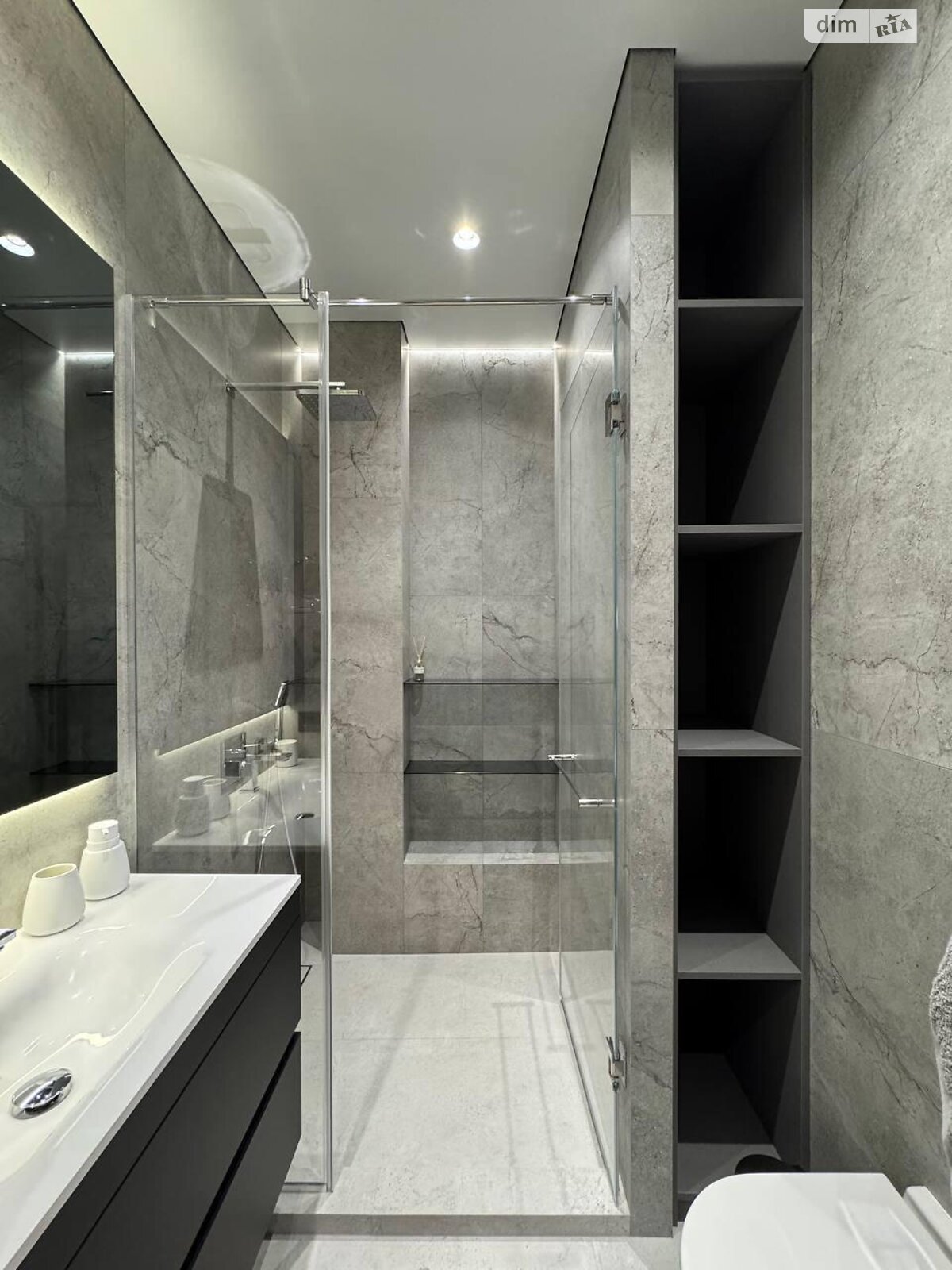 однокомнатная квартира в Днепре, район Мандрыкивка, на ул. Овражная 15 в аренду на долгий срок помесячно фото 1 однокомнатная квартира в Днепре, район Мандрыкивка, на ул. Овражная 15 в аренду на долгий срок помесячно фото 1