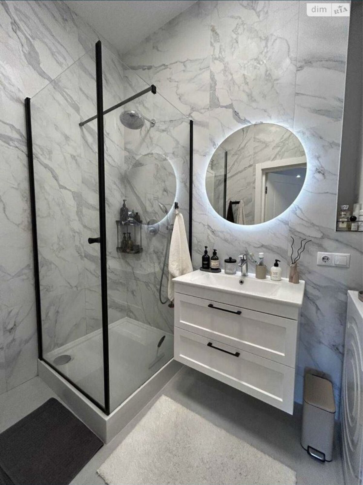 двухкомнатная квартира в Днепре, район Набережная, на просп. Яворницкого Дмитрия 72 в аренду на долгий срок помесячно фото 1 двухкомнатная квартира в Днепре, район Набережная, на просп. Яворницкого Дмитрия 72 в аренду на долгий срок помесячно фото 1