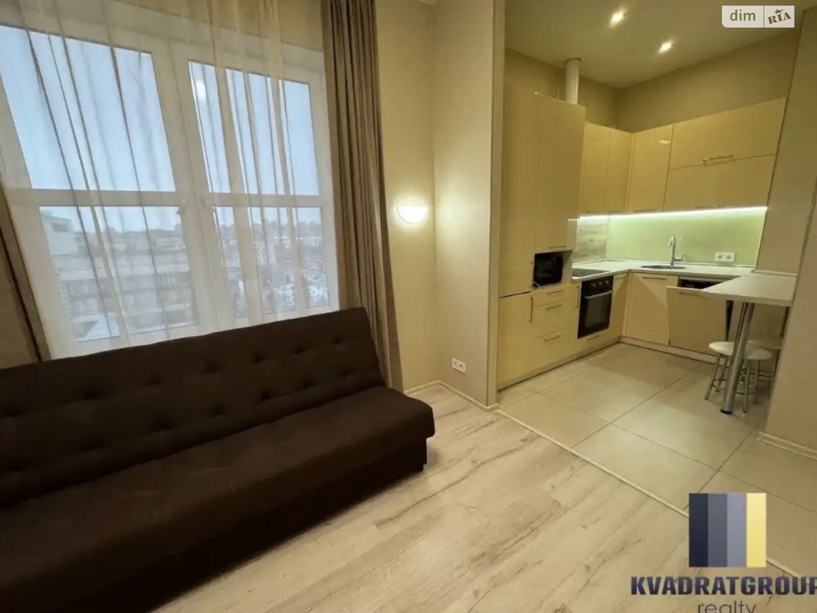 двухкомнатная квартира в Днепре, район Набережная, на просп. Яворницкого Дмитрия 72 в аренду на долгий срок помесячно фото 1