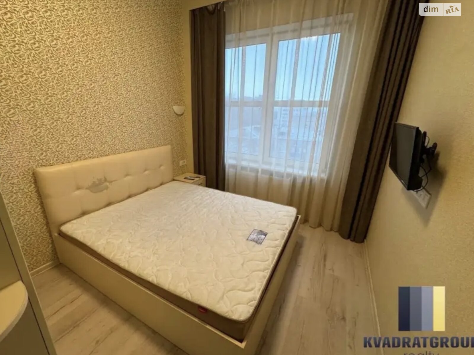 двухкомнатная квартира в Днепре, район Набережная, на просп. Яворницкого Дмитрия 72 в аренду на долгий срок помесячно фото 1