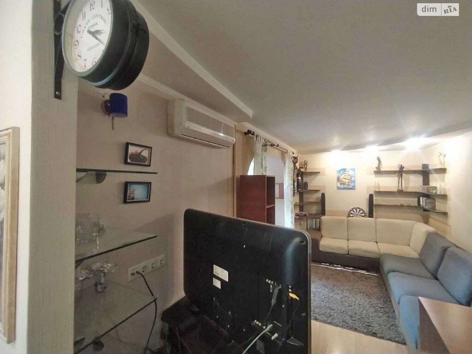 двухкомнатная квартира с мебелью в Днепре, район Нагорный, на ул. Героев Крут в аренду на долгий срок помесячно фото 1