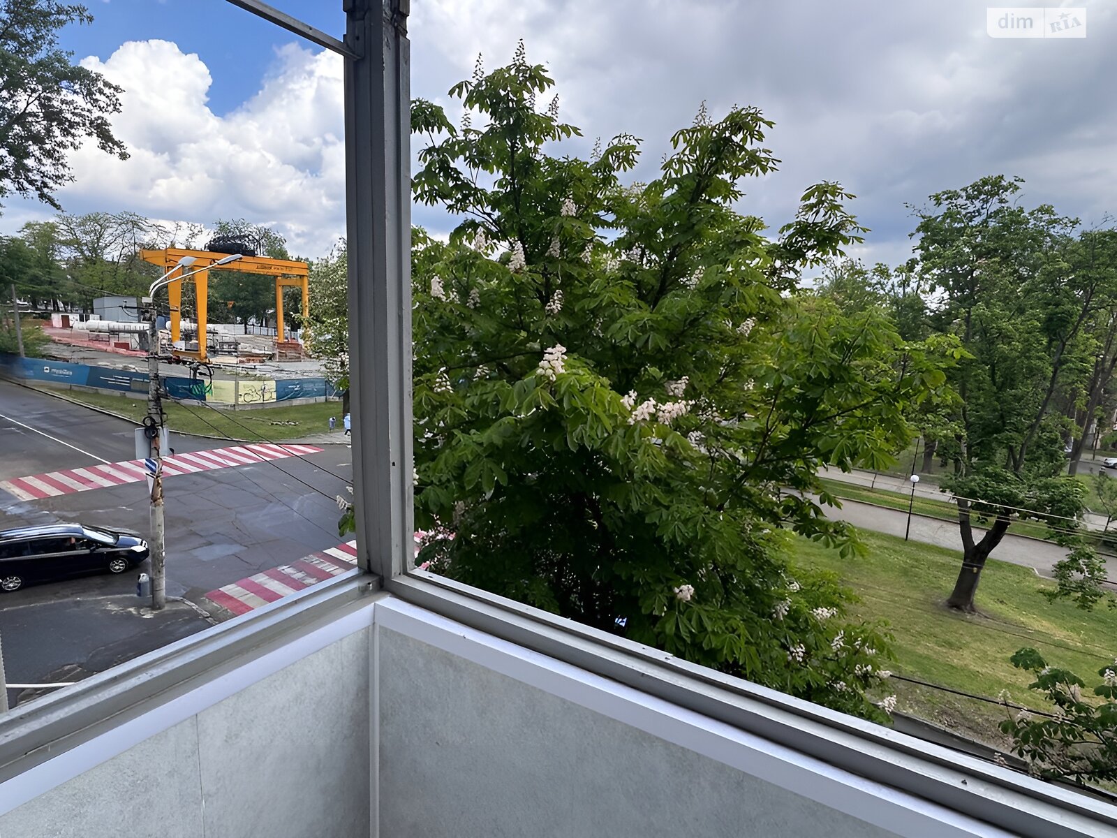 трикімнатна квартира в Дніпрі, район Центр, на вул. Героїв Крут 1 в довготривалу оренду помісячно фото 1 трикімнатна квартира в Дніпрі, район Центр, на вул. Героїв Крут 1 в довготривалу оренду помісячно фото 1