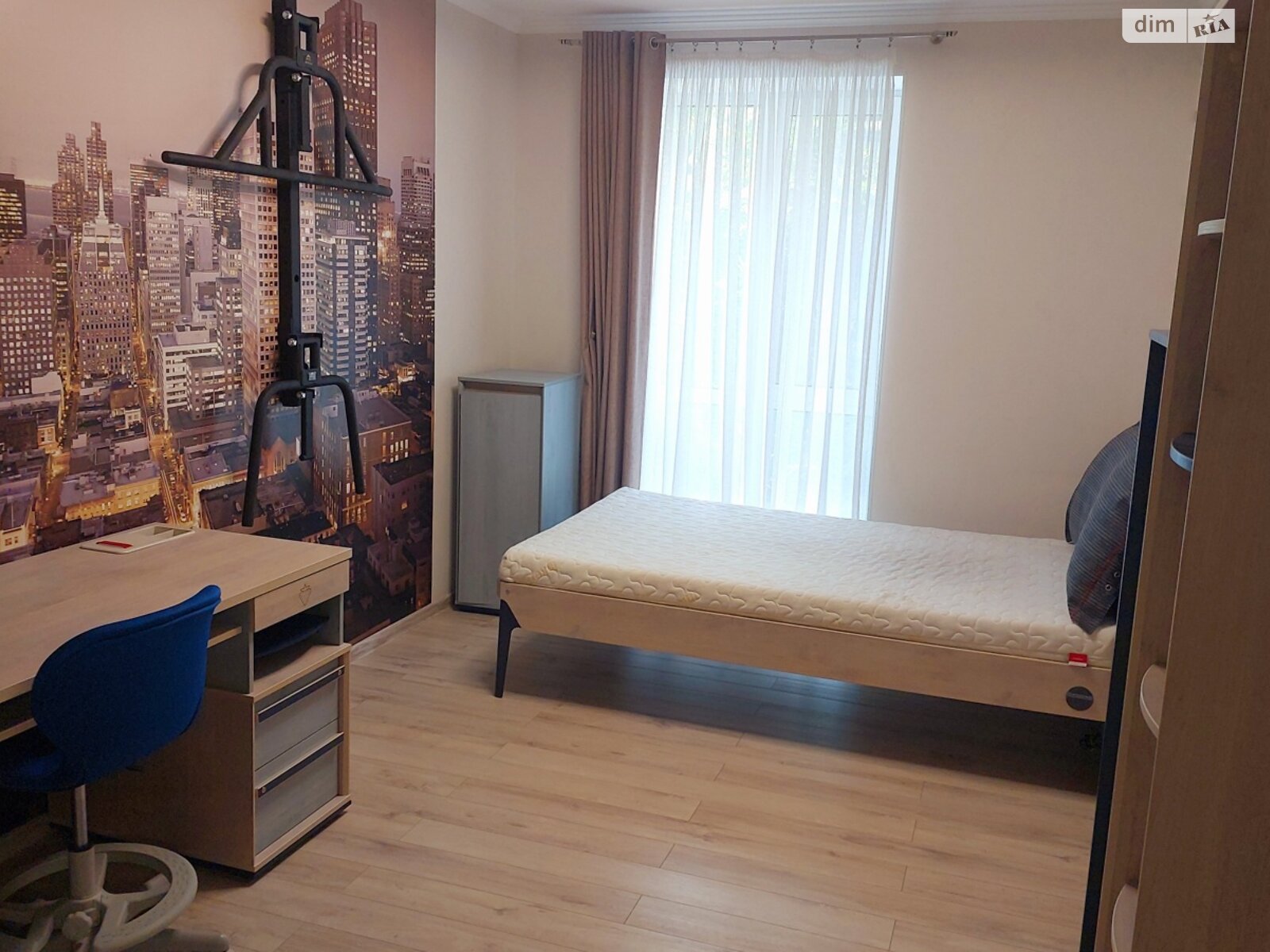 однокімнатна квартира в Дніпрі, район Нагорний, на вул. Левка Лук’яненка 16 в довготривалу оренду помісячно фото 1 однокімнатна квартира в Дніпрі, район Нагорний, на вул. Левка Лук’яненка 16 в довготривалу оренду помісячно фото 1