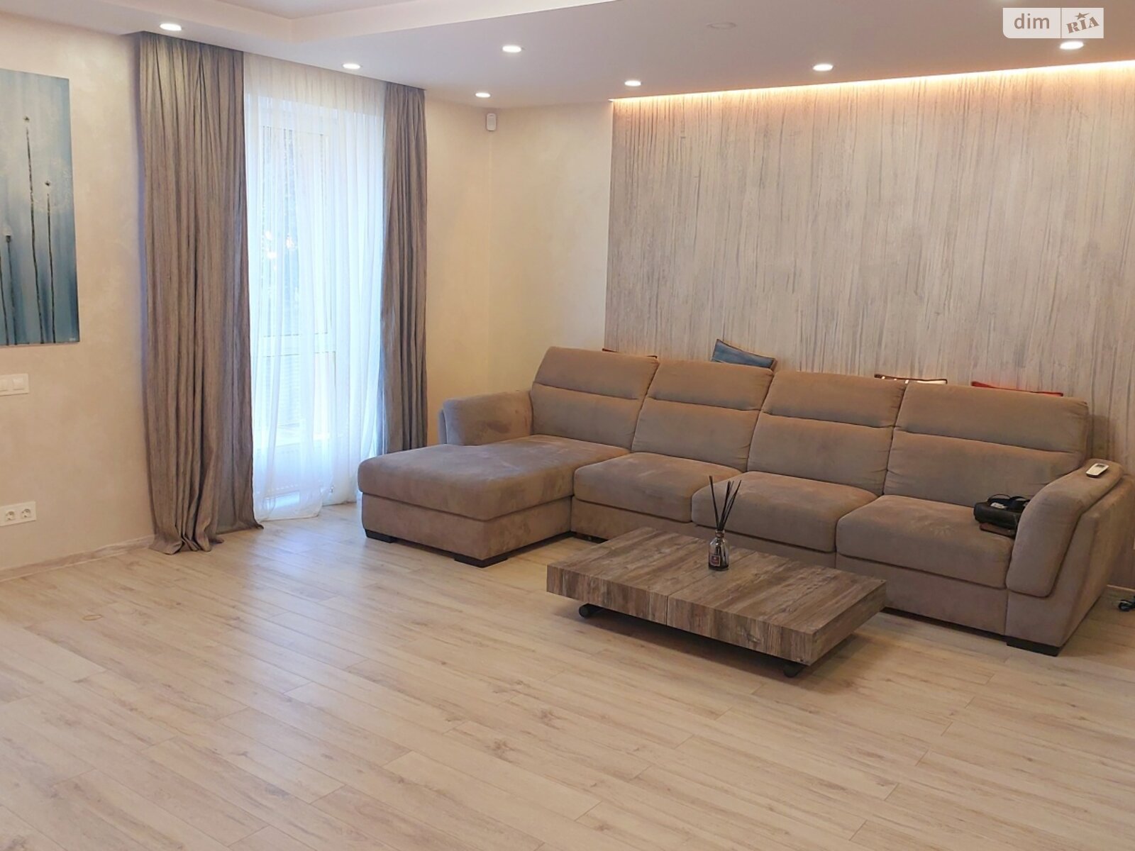 однокімнатна квартира в Дніпрі, район Нагорний, на вул. Левка Лук’яненка 16 в довготривалу оренду помісячно фото 1 однокімнатна квартира в Дніпрі, район Нагорний, на вул. Левка Лук’яненка 16 в довготривалу оренду помісячно фото 1