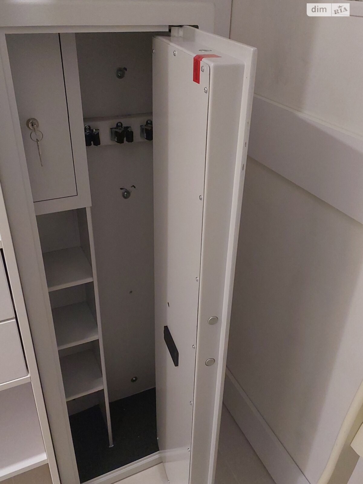 однокімнатна квартира в Дніпрі, район Нагорний, на вул. Левка Лук’яненка 16 в довготривалу оренду помісячно фото 1 однокімнатна квартира в Дніпрі, район Нагорний, на вул. Левка Лук’яненка 16 в довготривалу оренду помісячно фото 1