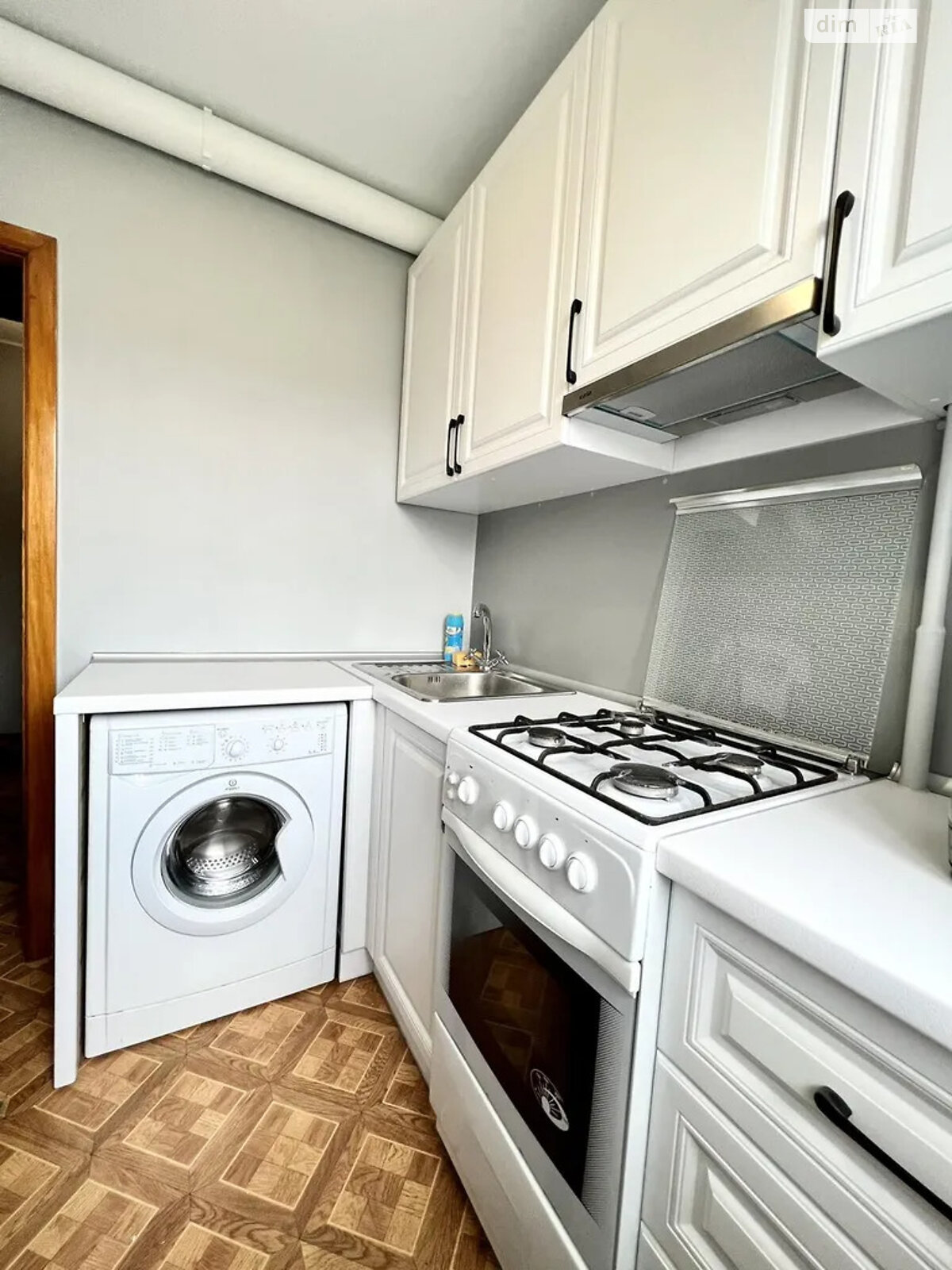 двухкомнатная квартира в Днепре, район Нагорный, на ул. Паторжинского 3 в аренду на долгий срок помесячно фото 1 двухкомнатная квартира в Днепре, район Нагорный, на ул. Паторжинского 3 в аренду на долгий срок помесячно фото 1