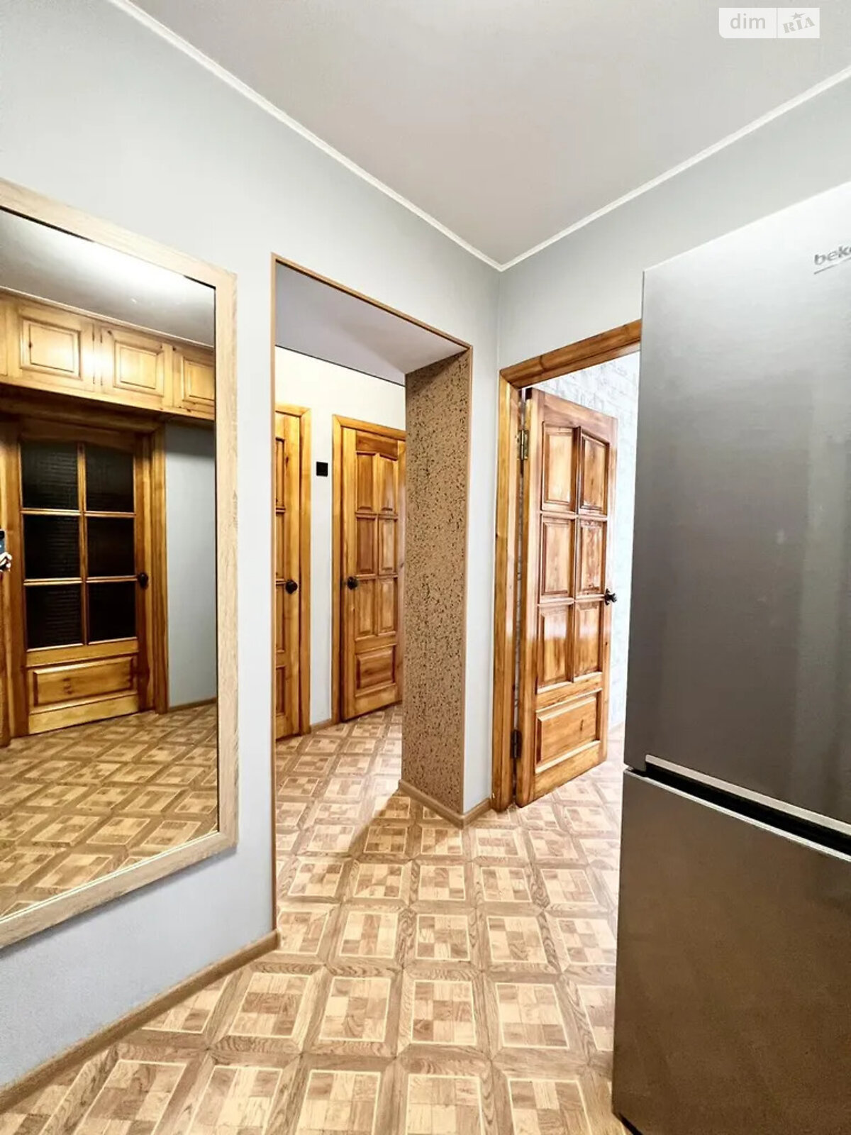 двухкомнатная квартира в Днепре, район Нагорный, на ул. Паторжинского 3 в аренду на долгий срок помесячно фото 1 двухкомнатная квартира в Днепре, район Нагорный, на ул. Паторжинского 3 в аренду на долгий срок помесячно фото 1