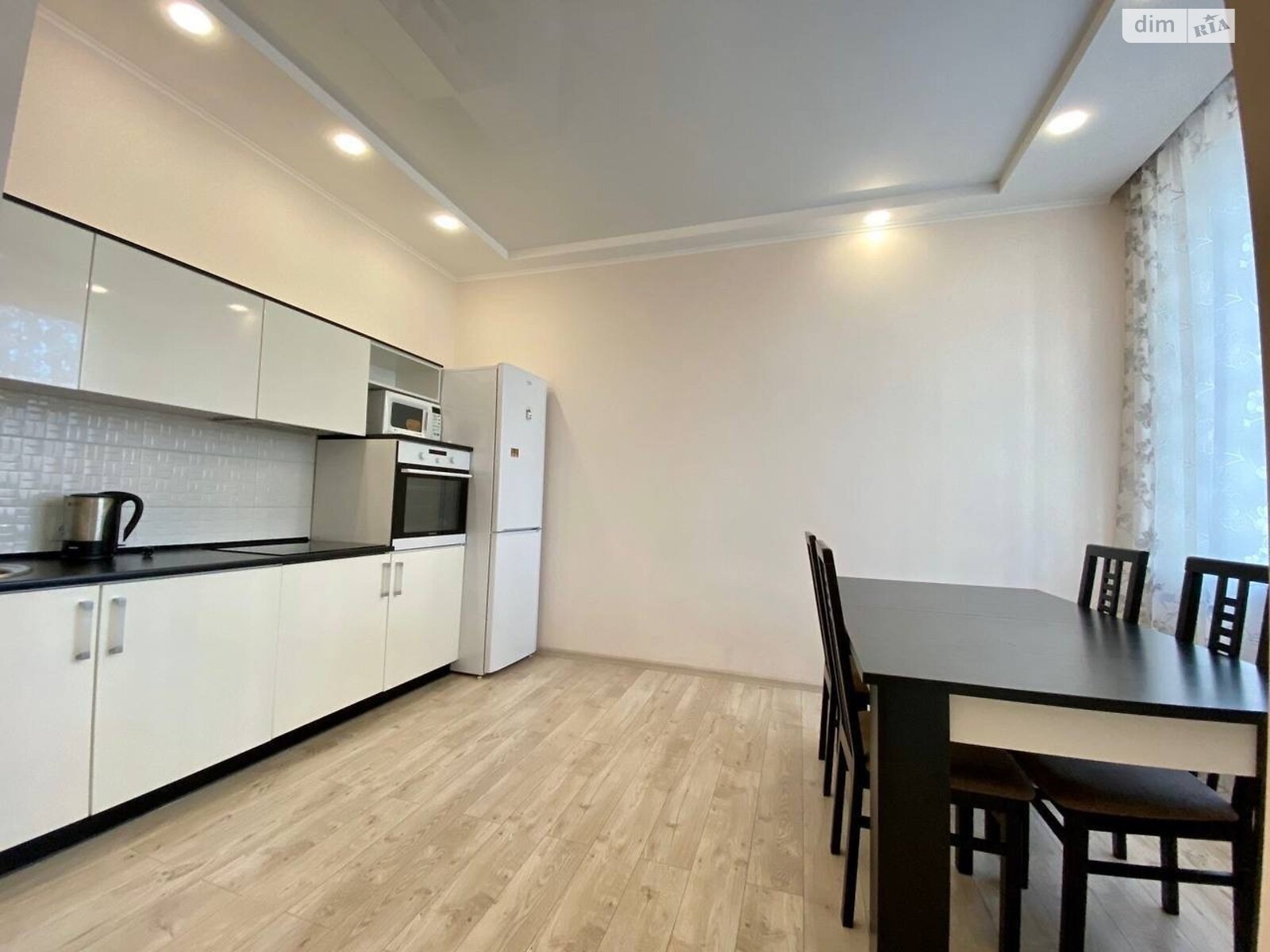 двокімнатна квартира в Дніпрі, район Нагорний, на вул. Сімферопольська в довготривалу оренду помісячно фото 1