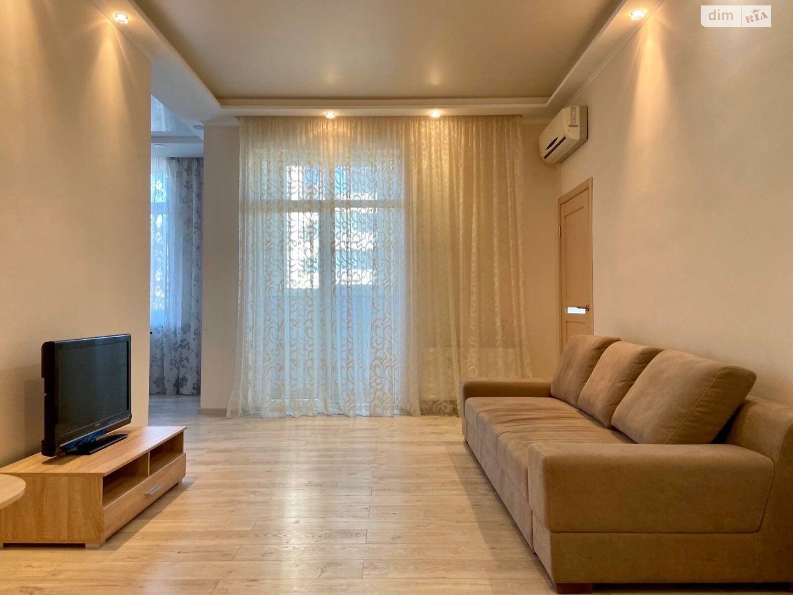 двокімнатна квартира в Дніпрі, район Нагорний, на вул. Сімферопольська в довготривалу оренду помісячно фото 1