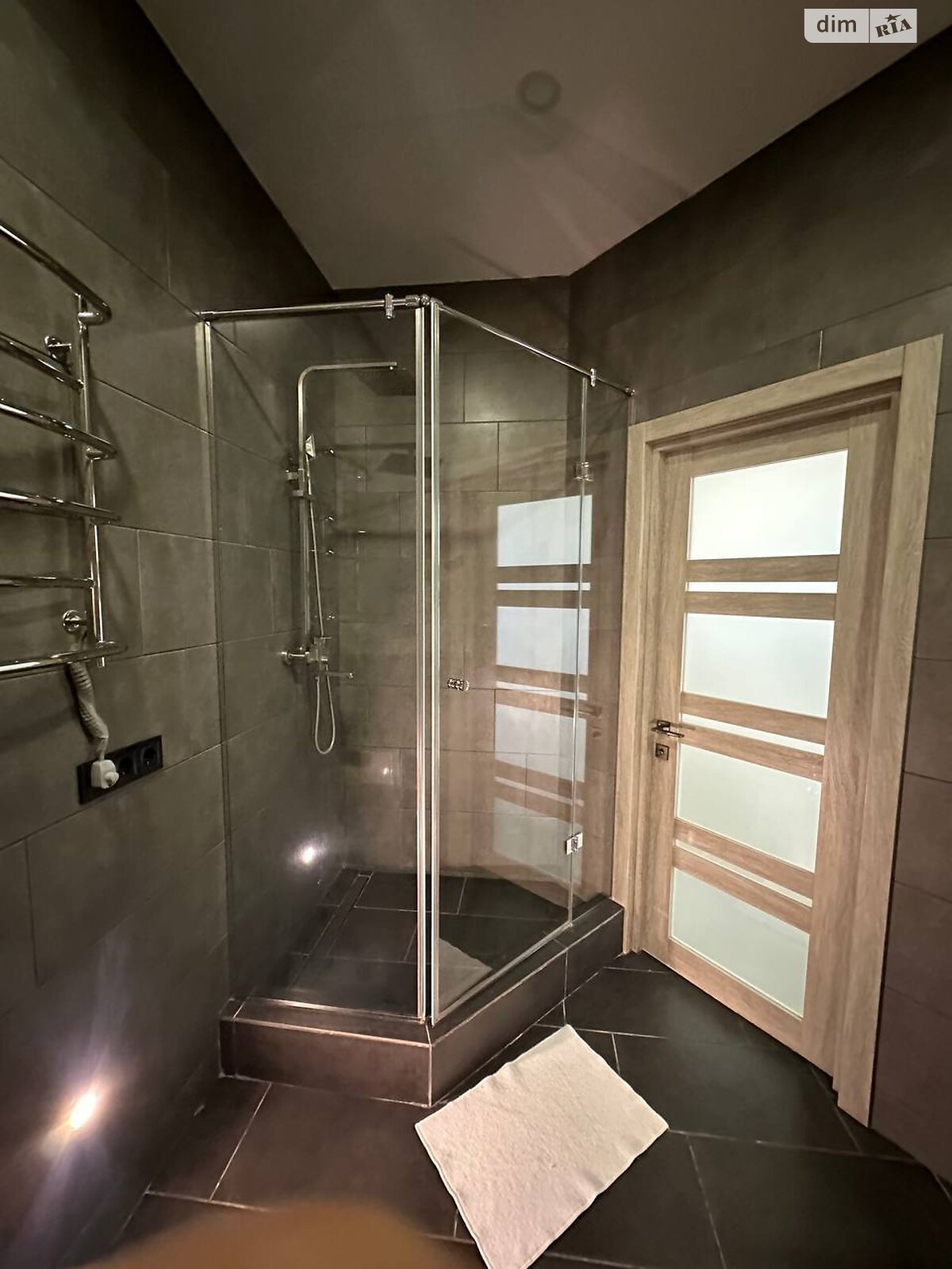 двокімнатна квартира в Дніпрі, район Нагорний, на вул. Сімферопольська 2Л в довготривалу оренду помісячно фото 1 двокімнатна квартира в Дніпрі, район Нагорний, на вул. Сімферопольська 2Л в довготривалу оренду помісячно фото 1