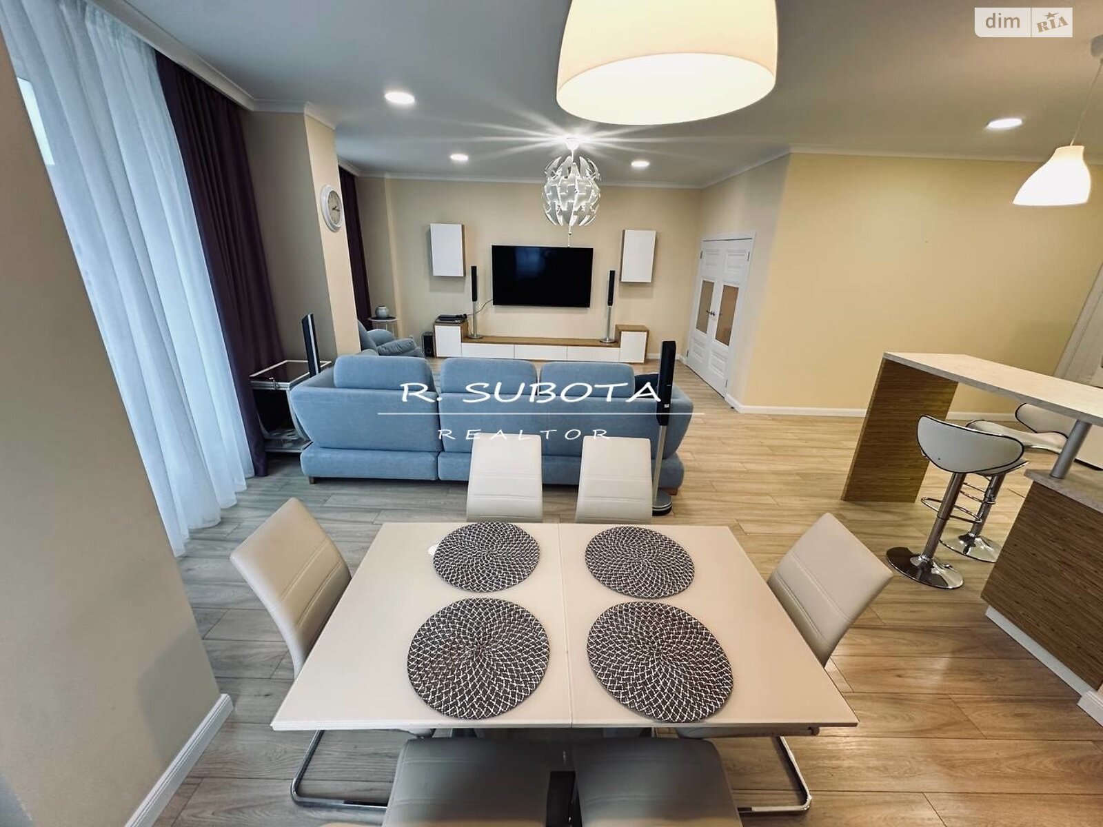 пятикомнатная квартира в Днепре, район Нагорный, на ул. Симферопольская 2Л в аренду на долгий срок помесячно фото 1