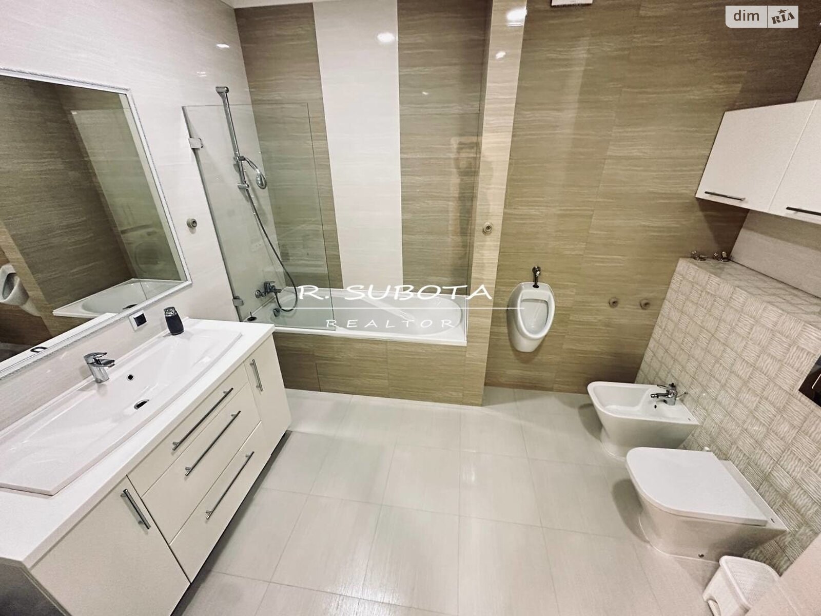 пятикомнатная квартира в Днепре, район Нагорный, на ул. Симферопольская 2Л в аренду на долгий срок помесячно фото 1