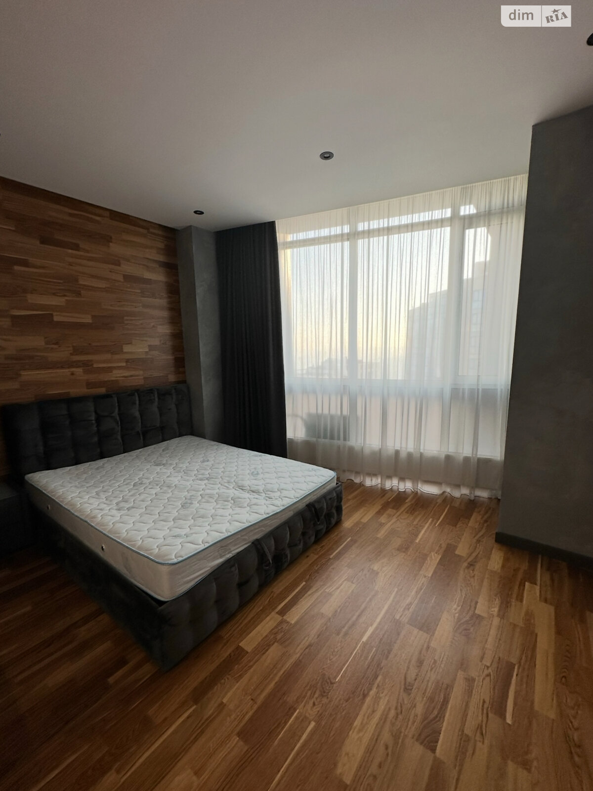 однокомнатная квартира в Днепре, район Нагорный, на ул. Симферопольская 2П в аренду на долгий срок помесячно фото 1