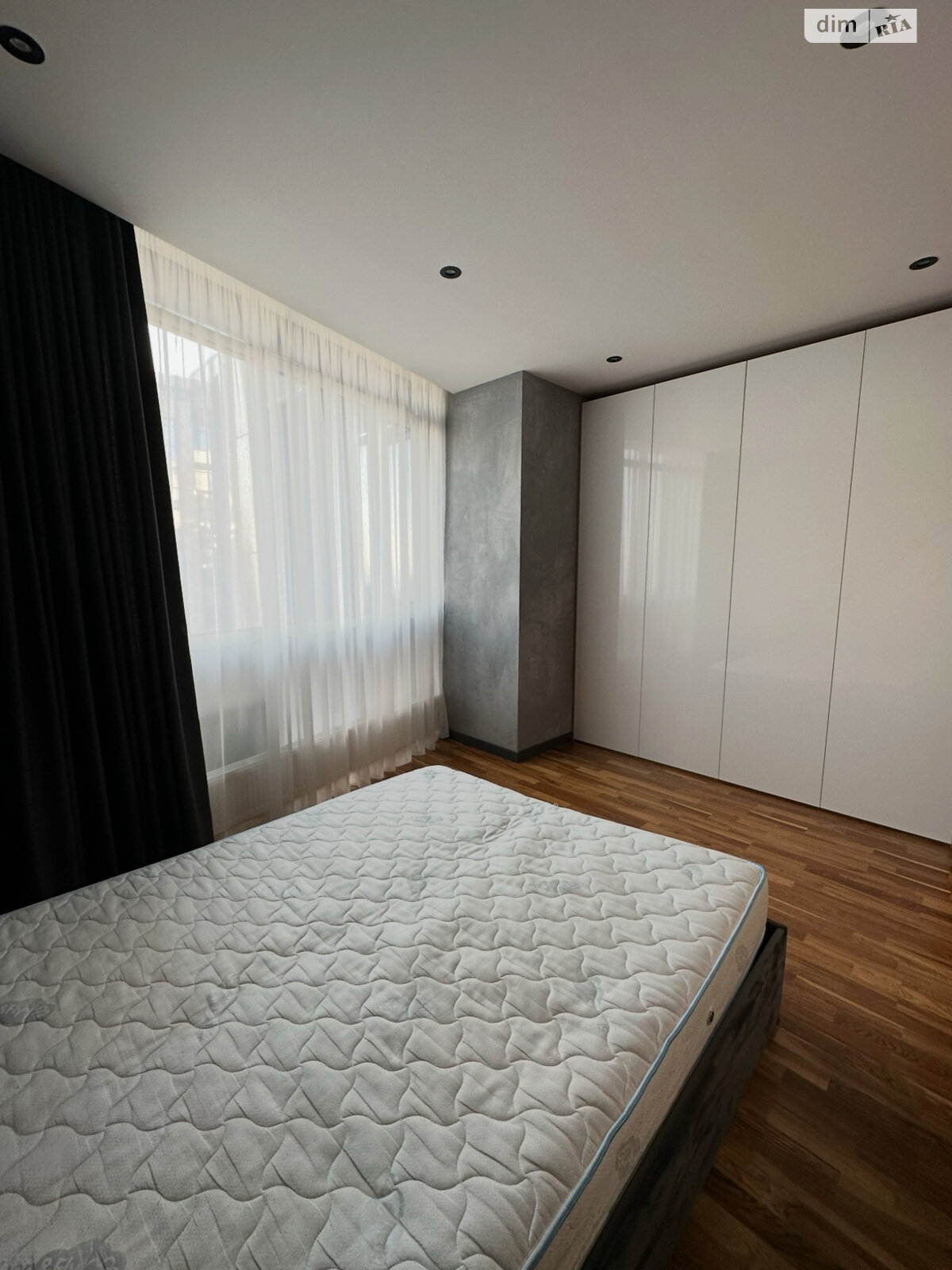 однокомнатная квартира в Днепре, район Нагорный, на ул. Симферопольская 2П в аренду на долгий срок помесячно фото 1