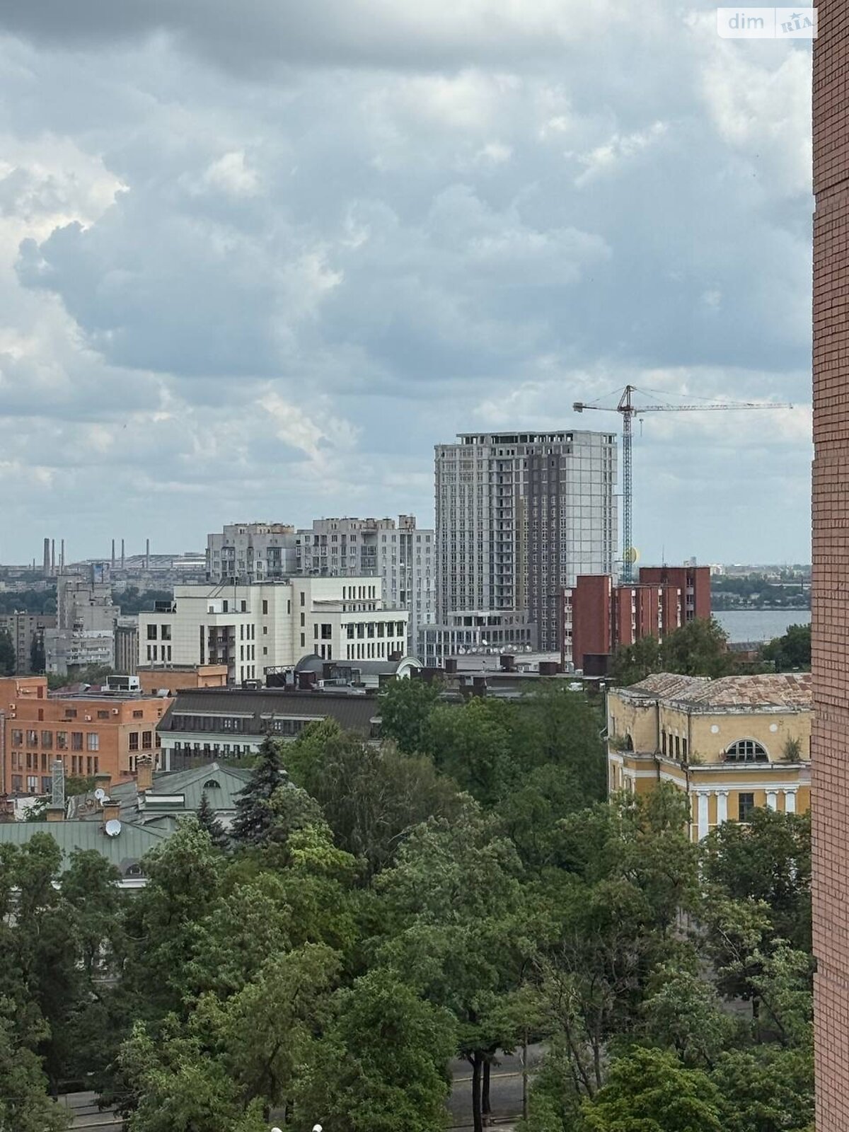 двокімнатна квартира в Дніпрі, район Нагорний, на просп. Яворницького Дмитра 45Б в довготривалу оренду помісячно фото 1