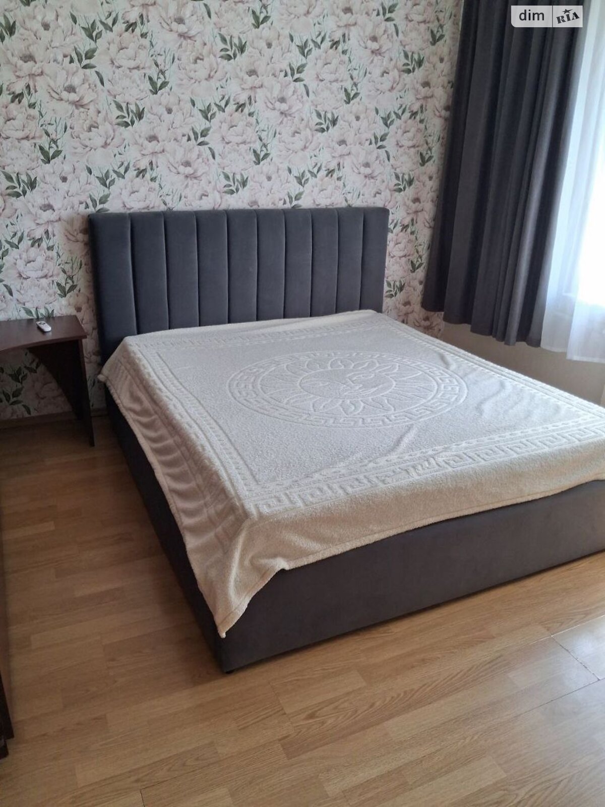 двухкомнатная квартира в Днепре, район Нагорный, на просп. Яворницкого Дмитрия 45 в аренду на долгий срок помесячно фото 1 двухкомнатная квартира в Днепре, район Нагорный, на просп. Яворницкого Дмитрия 45 в аренду на долгий срок помесячно фото 1