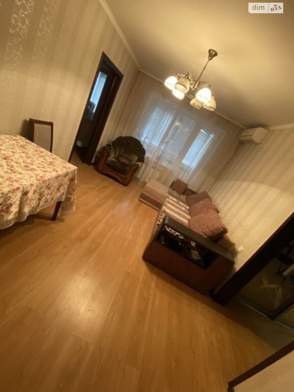 трехкомнатная квартира с мебелью в Днепре, район Новокодакский, на ул. Мониторная в аренду на долгий срок помесячно фото 1