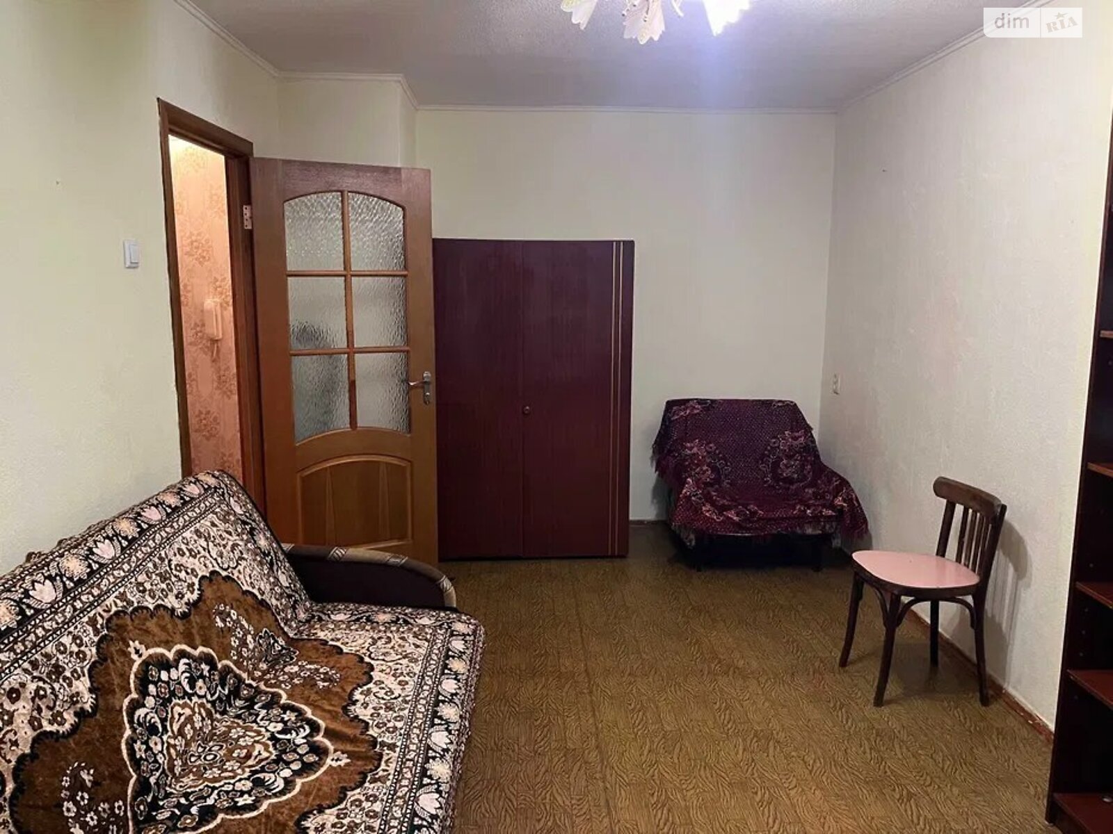однокімнатна квартира в Дніпрі, на просп. Орлика Пилипа 19 в довготривалу оренду помісячно фото 1 однокімнатна квартира в Дніпрі, на просп. Орлика Пилипа 19 в довготривалу оренду помісячно фото 1