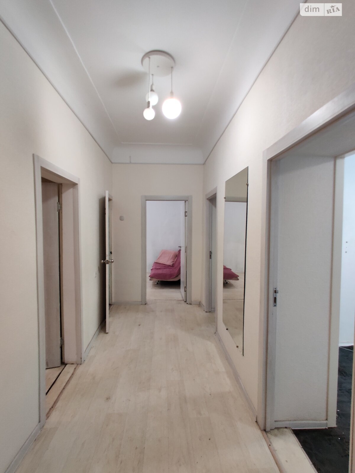 трехкомнатная квартира в Днепре, район Парк Л.Глобы, на ул. Староказацкая 68 в аренду на долгий срок помесячно фото 1 трехкомнатная квартира в Днепре, район Парк Л.Глобы, на ул. Староказацкая 68 в аренду на долгий срок помесячно фото 1