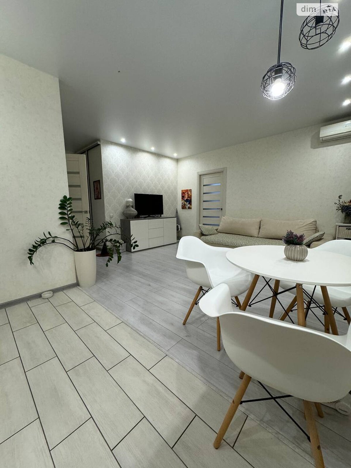 двухкомнатная квартира в Днепре, район Парк Л.Глобы, на ул. Старокозацкая 70 в аренду на долгий срок помесячно фото 1 двухкомнатная квартира в Днепре, район Парк Л.Глобы, на ул. Старокозацкая 70 в аренду на долгий срок помесячно фото 1