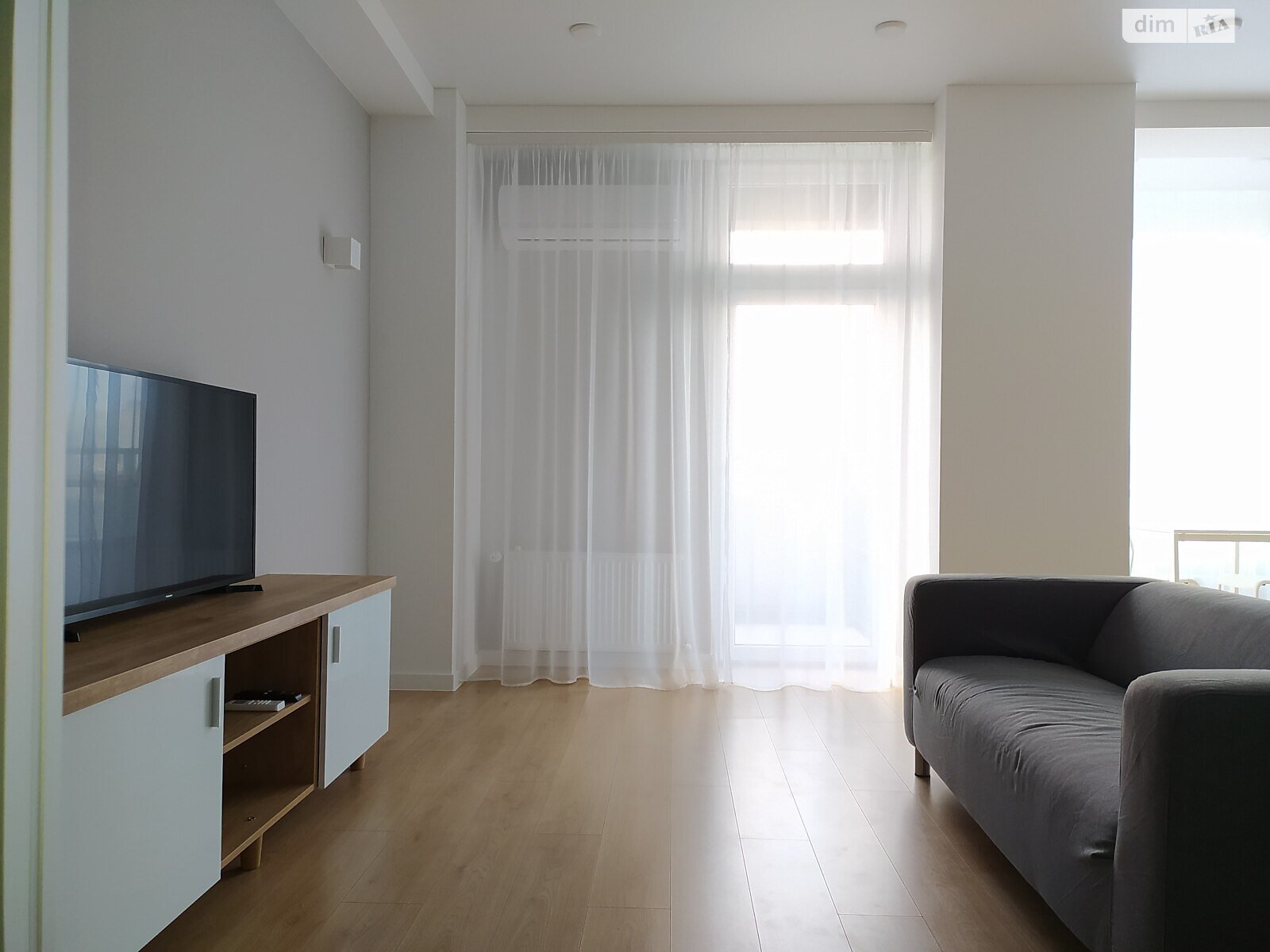 однокомнатная квартира в Днепре, район Парк Л.Глобы, на ул. Степана Бандеры 15 в аренду на долгий срок помесячно фото 1