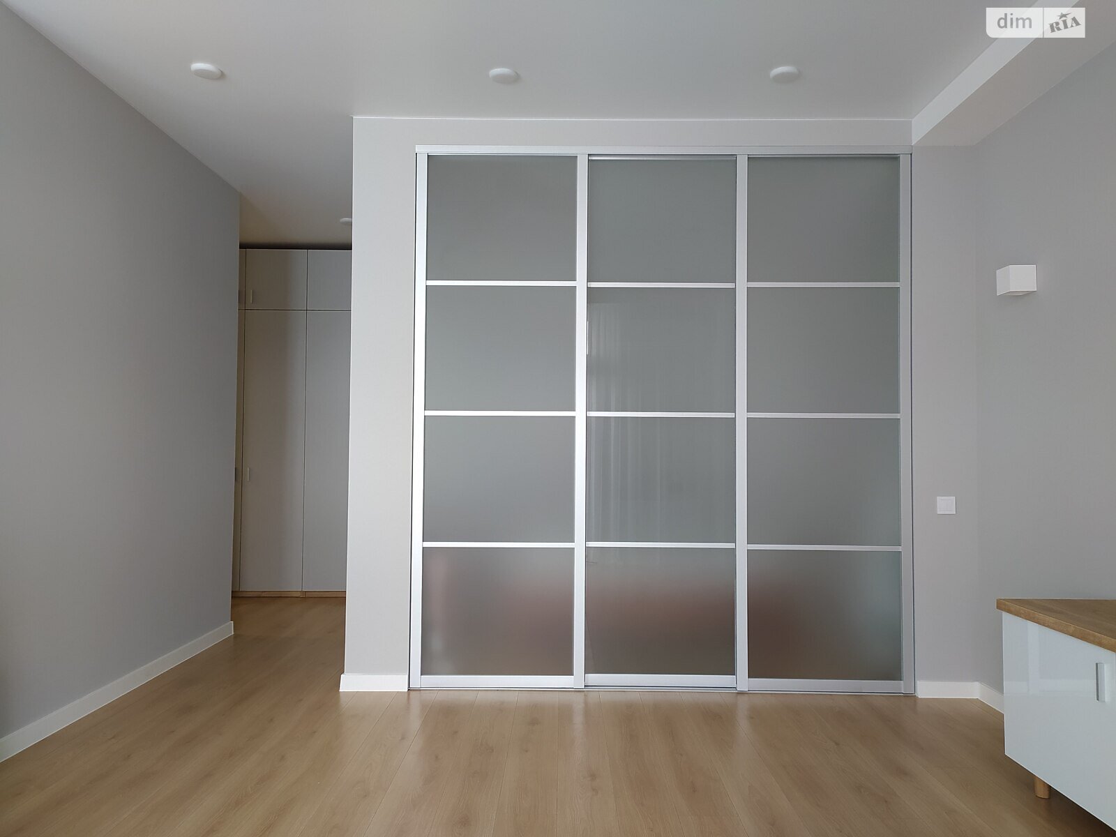 однокомнатная квартира в Днепре, район Парк Л.Глобы, на ул. Степана Бандеры 15 в аренду на долгий срок помесячно фото 1