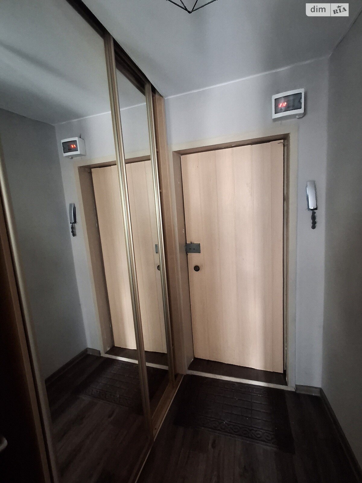 однокомнатная квартира в Днепре, район Парк Шевченко, на ул. Акинфиева Ивана 15 в аренду на долгий срок помесячно фото 1 однокомнатная квартира в Днепре, район Парк Шевченко, на ул. Акинфиева Ивана 15 в аренду на долгий срок помесячно фото 1