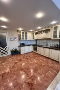 четырехкомнатная квартира в Днепре, район Парк Шевченко, на ул. Дольник Архитектора 10 в аренду на долгий срок помесячно фото 2 четырехкомнатная квартира в Днепре, район Парк Шевченко, на ул. Дольник Архитектора 10 в аренду на долгий срок помесячно фото 2