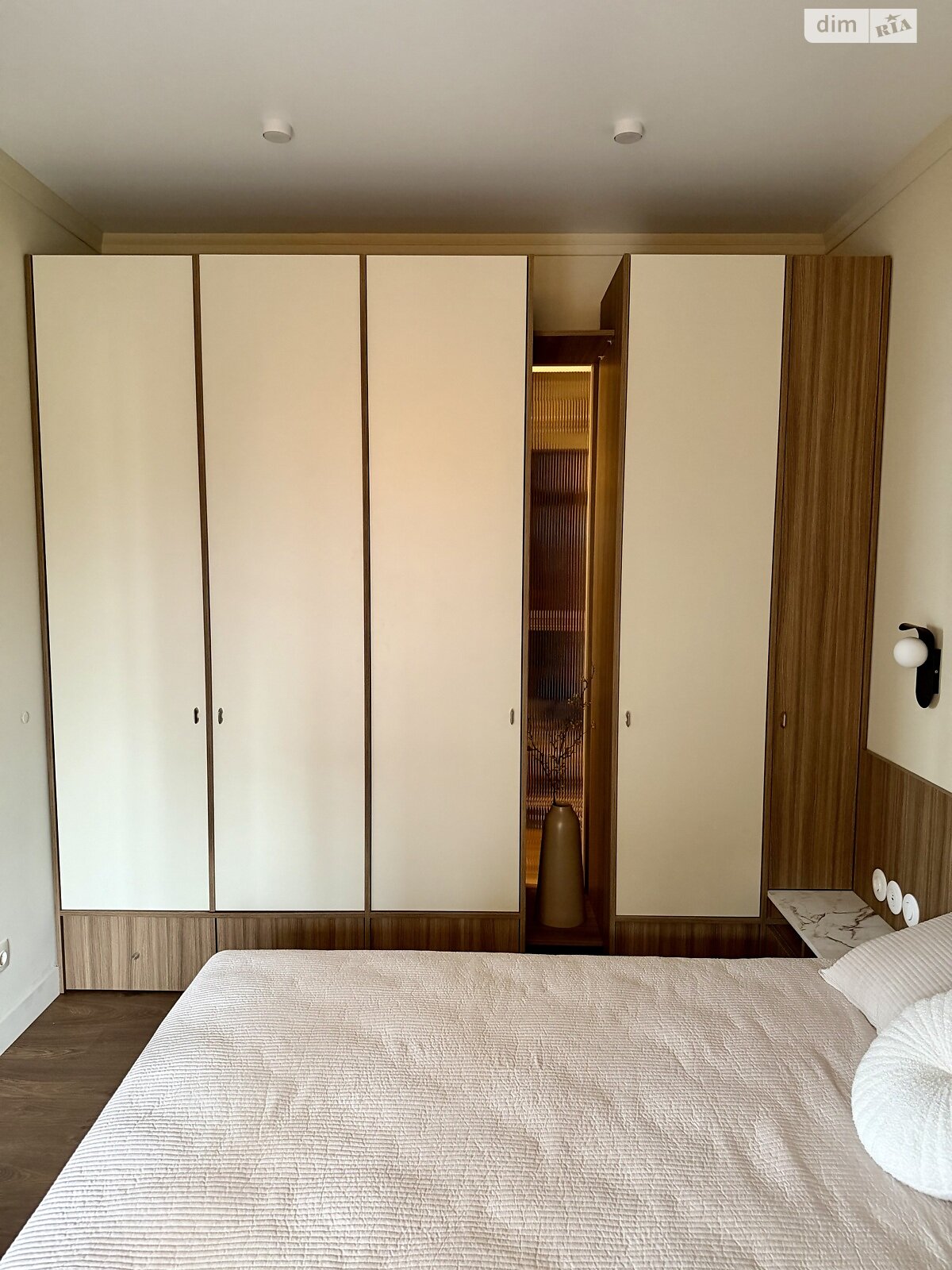 двухкомнатная квартира в Днепре, район Парк Шевченко, на ул. Дольник Архитектора 14А в аренду на долгий срок помесячно фото 1