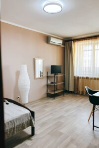 однокомнатная квартира в Днепре, район Соборный, на ул. Донцова Дмитрия 4 в аренду на долгий срок помесячно фото 2