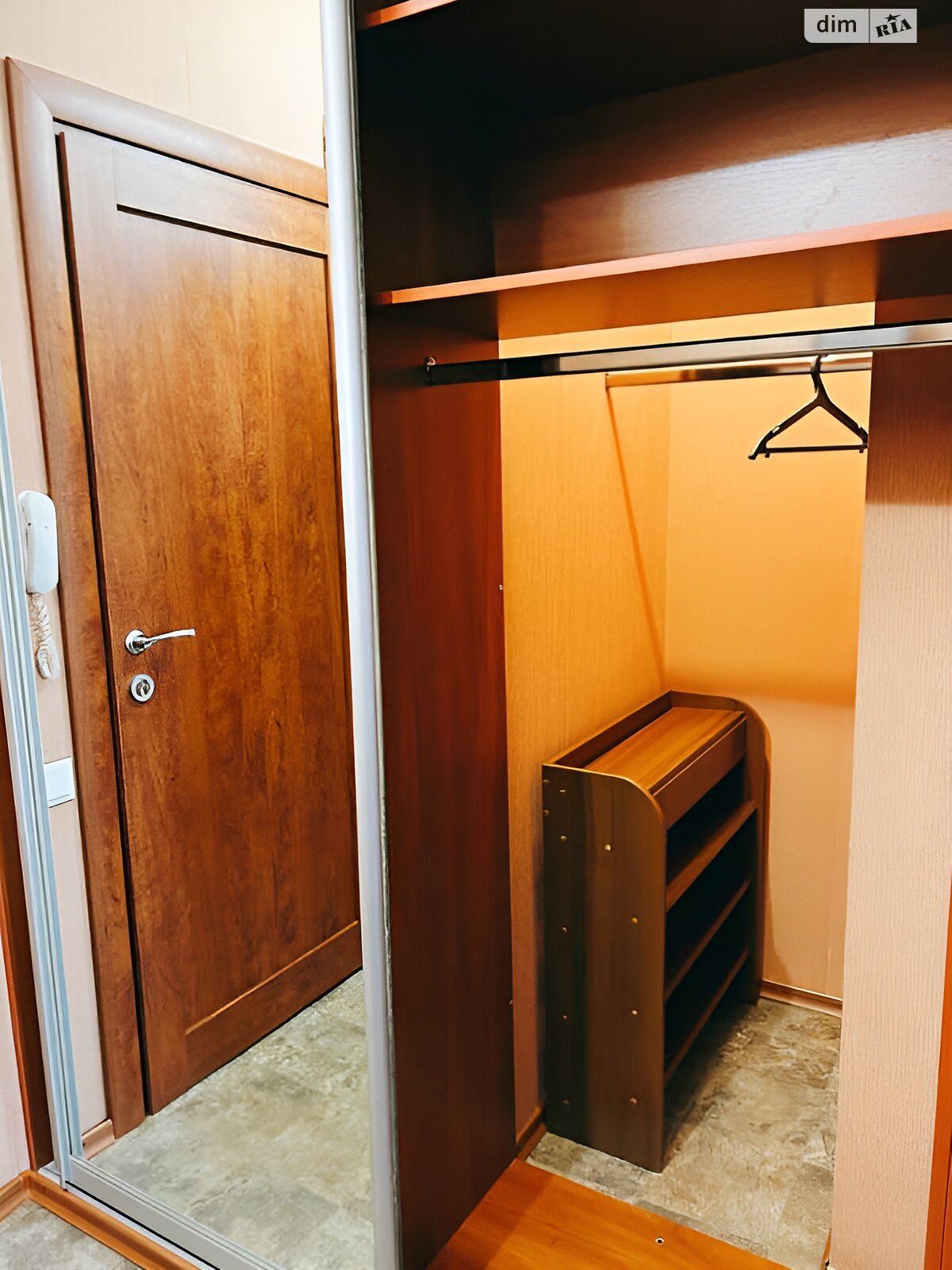 однокомнатная квартира в Днепре, район Соборный, на ул. Донцова Дмитрия 4 в аренду на долгий срок помесячно фото 1