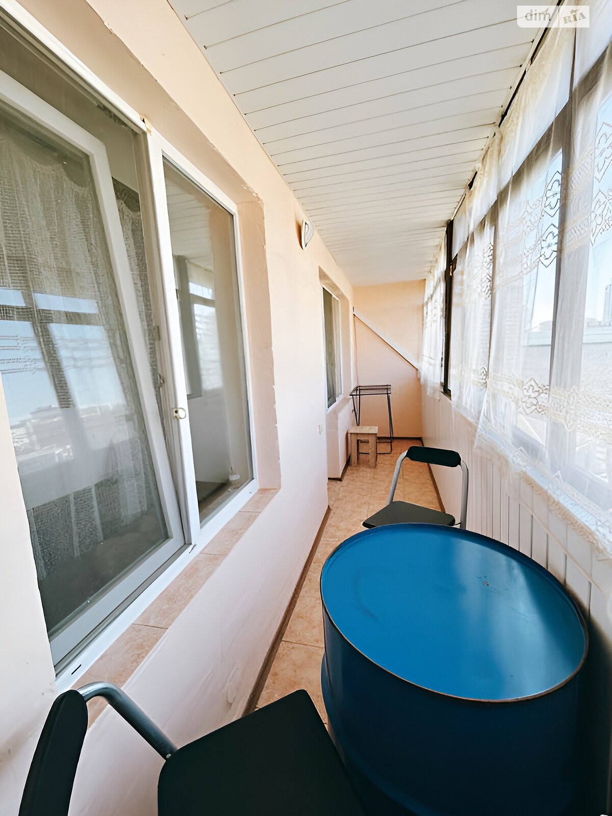 однокомнатная квартира в Днепре, район Соборный, на ул. Донцова Дмитрия 4 в аренду на долгий срок помесячно фото 1