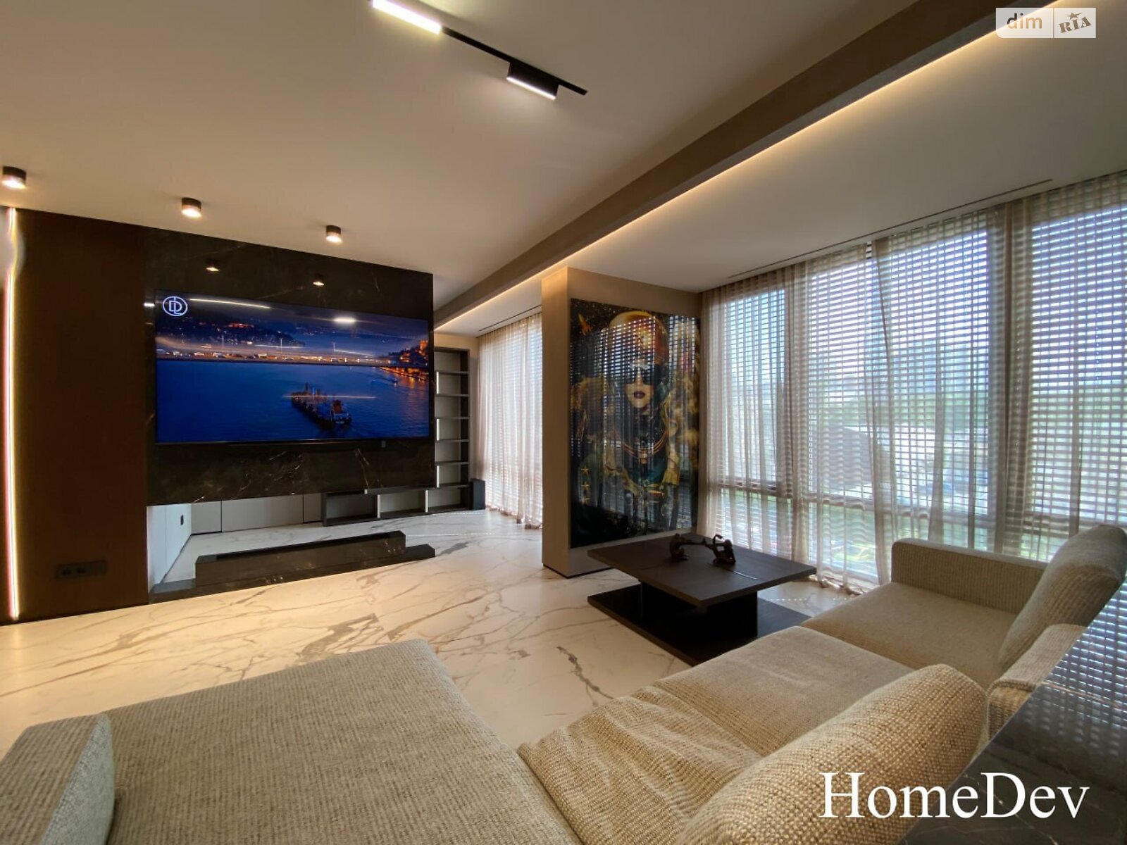 четырехкомнатная квартира в Днепре, район Парк Шевченко, на ул. Донцова Дмитрия 3 в аренду на долгий срок помесячно фото 1 четырехкомнатная квартира в Днепре, район Парк Шевченко, на ул. Донцова Дмитрия 3 в аренду на долгий срок помесячно фото 1